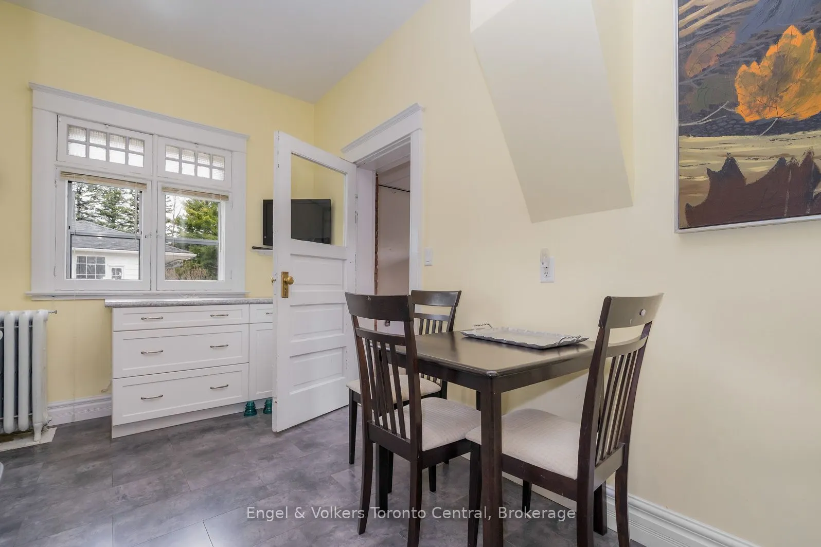 299 Napier Street