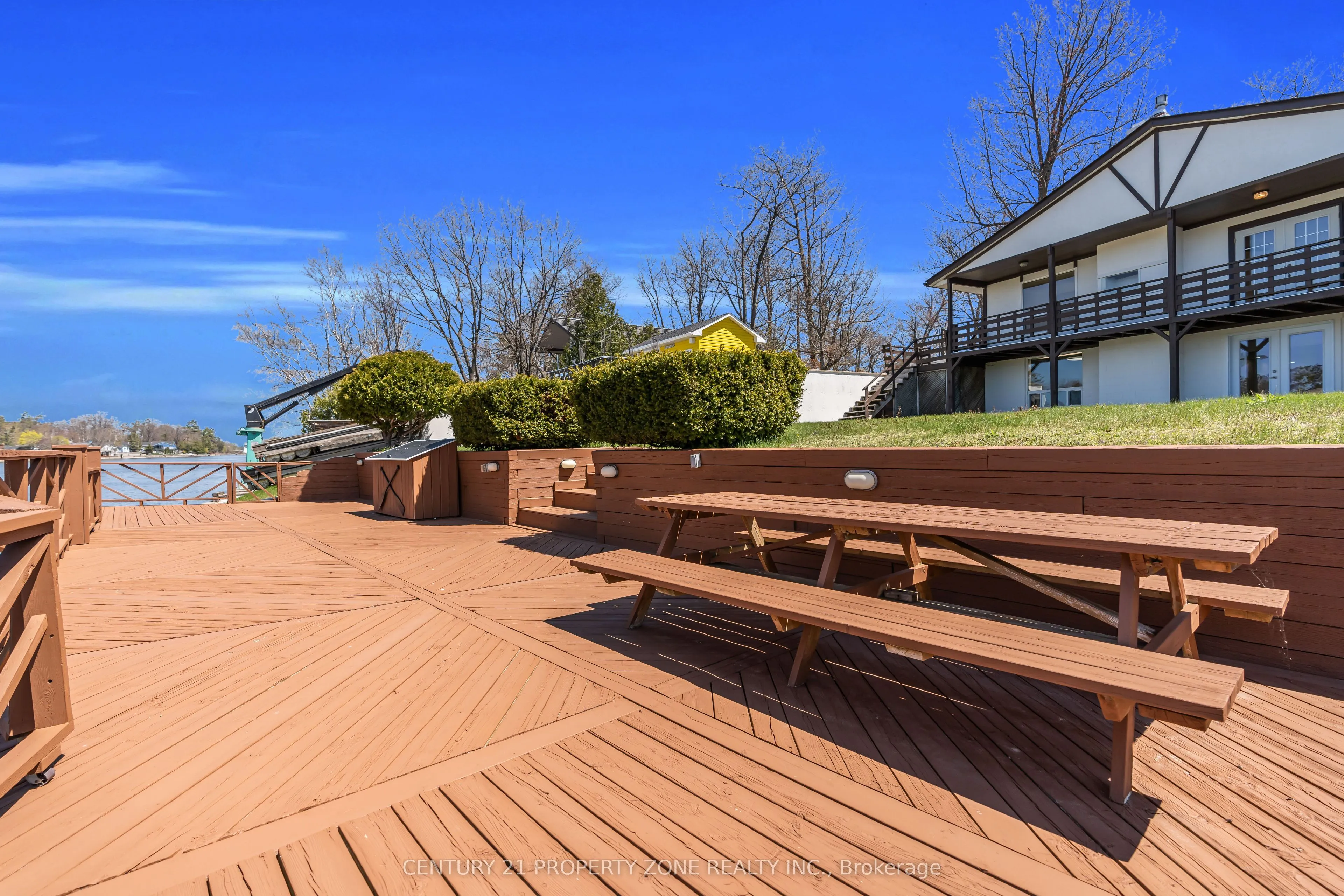 1312 River Road W