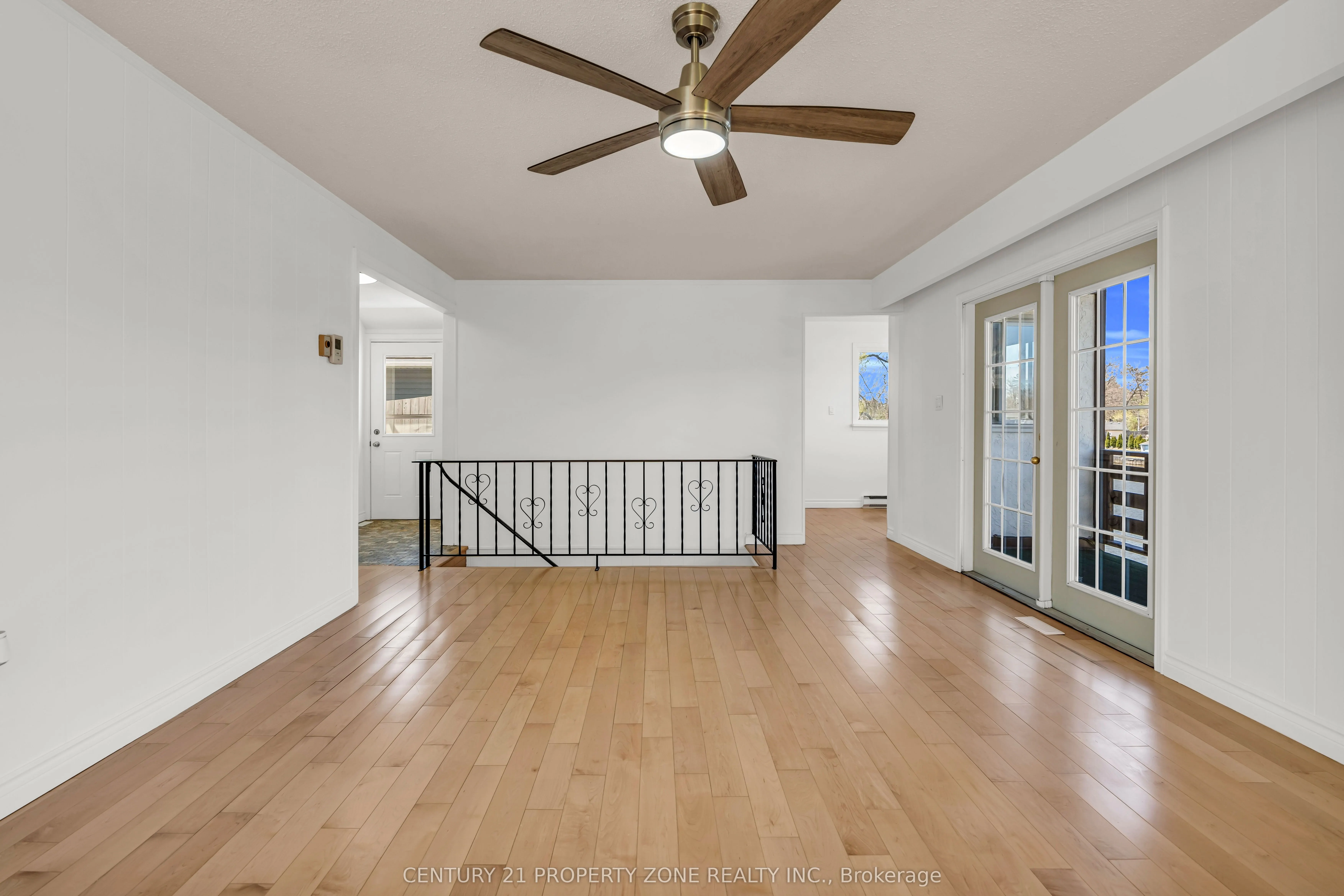 1312 River Road W