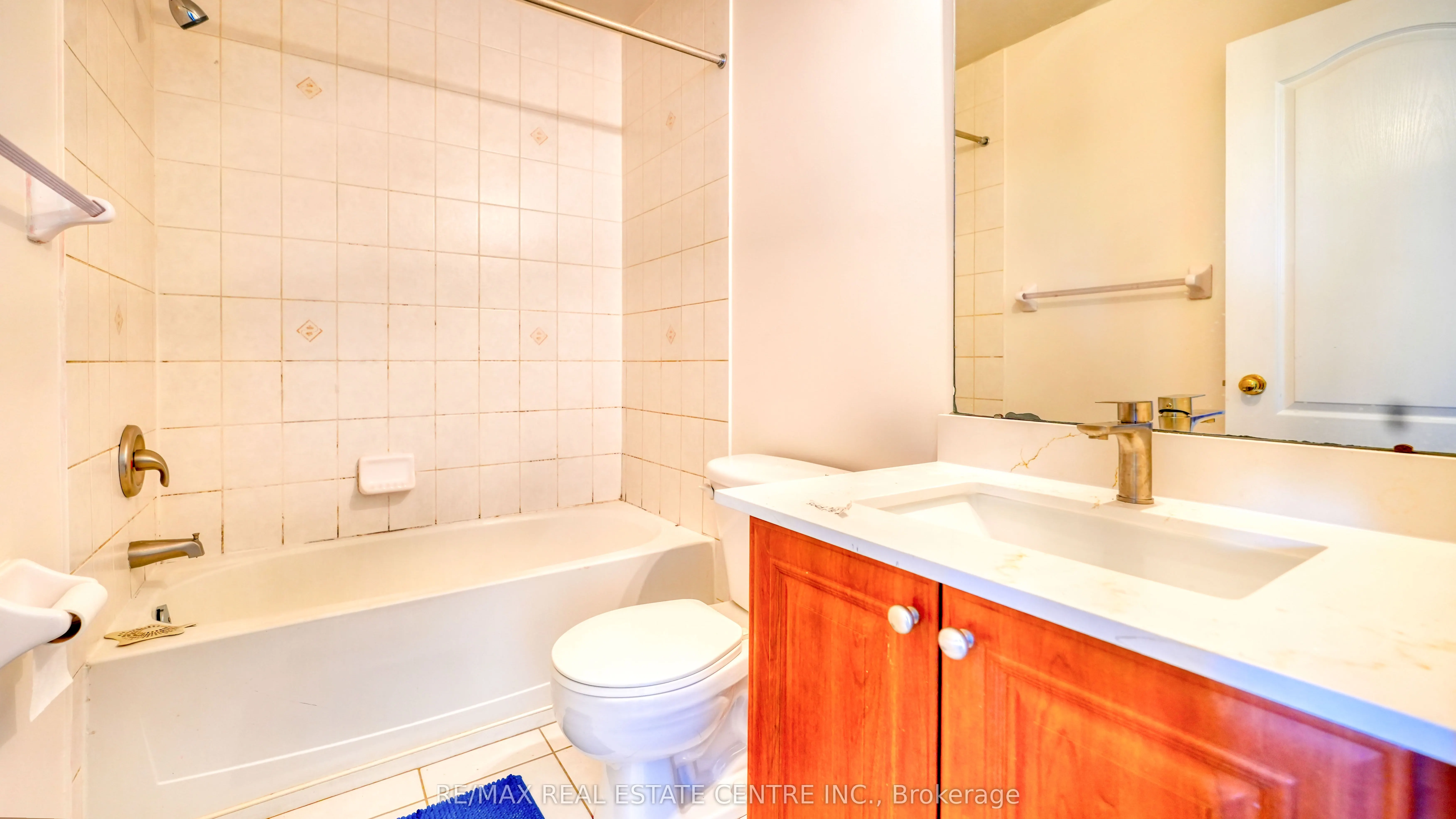 800 West Ridge Boulevard, #108