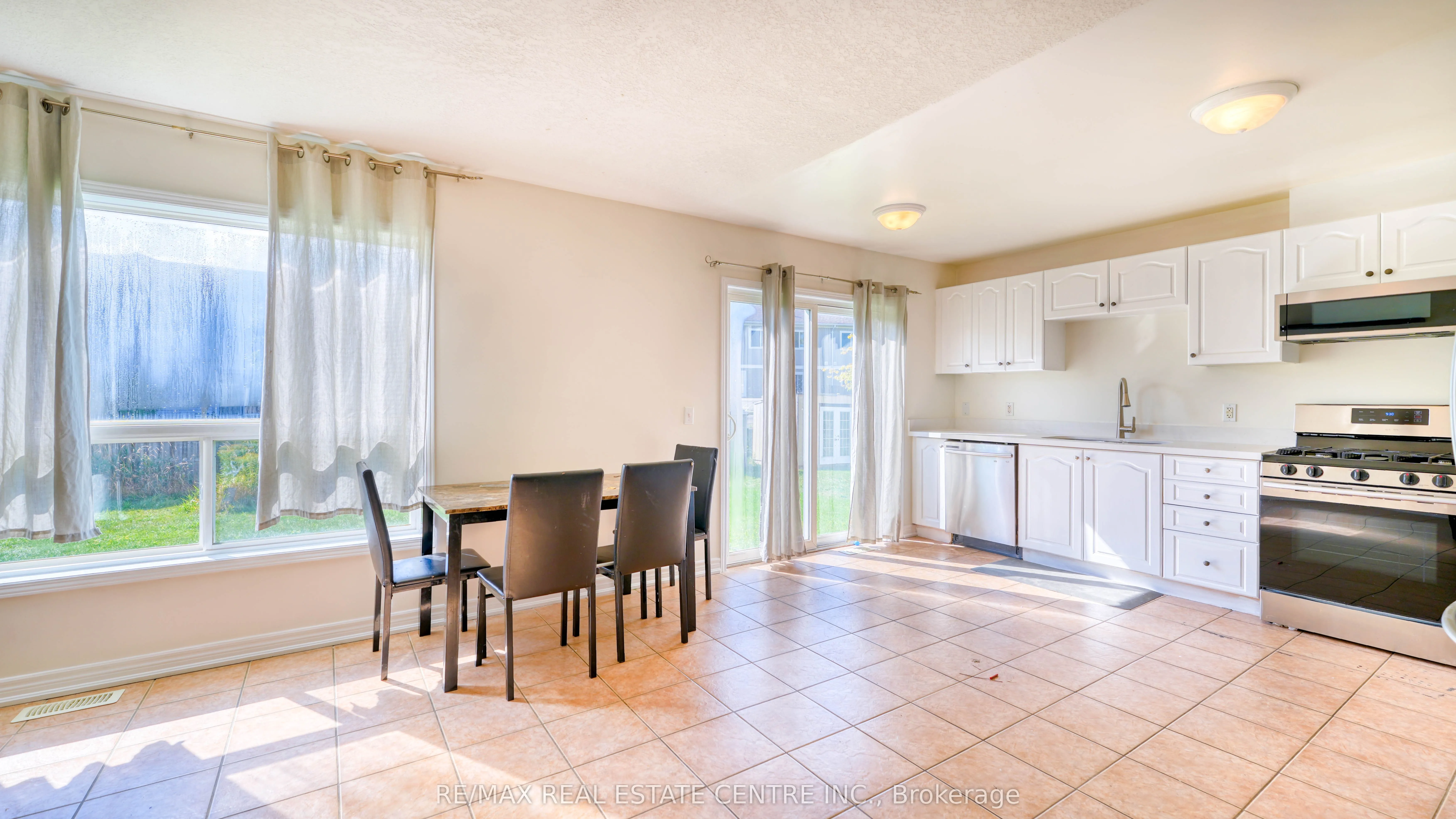 800 West Ridge Boulevard, #108