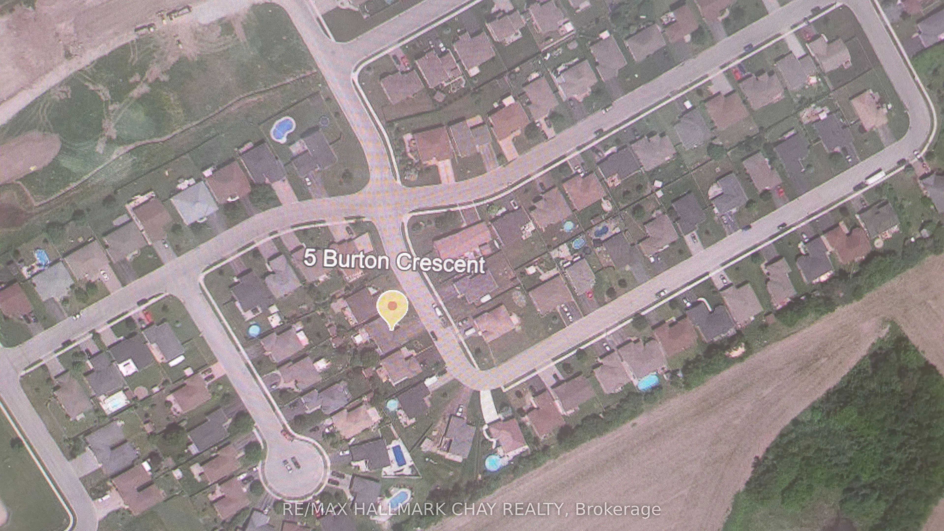 5 Burton Crescent