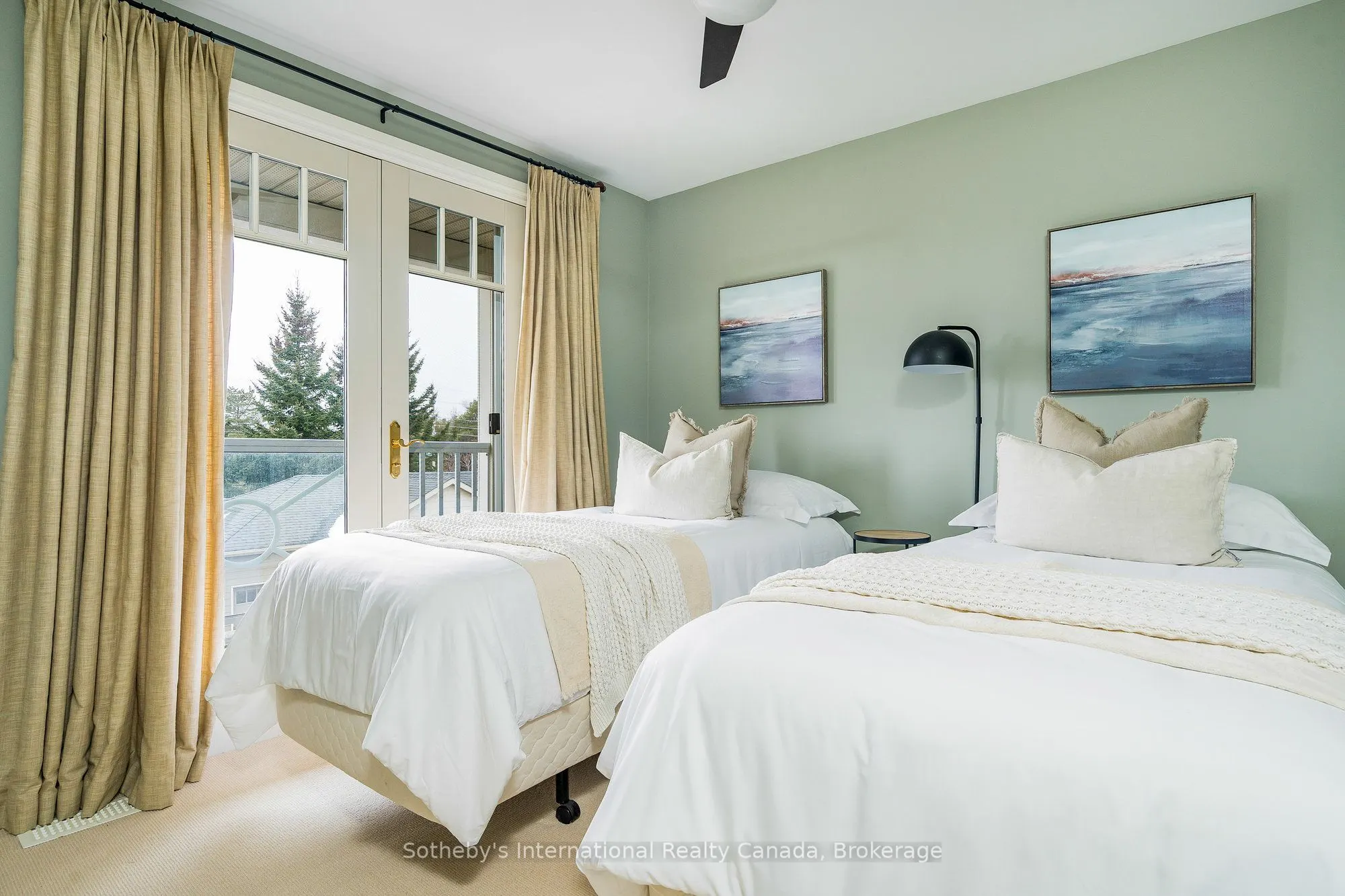 40 Trott Boulevard, #504