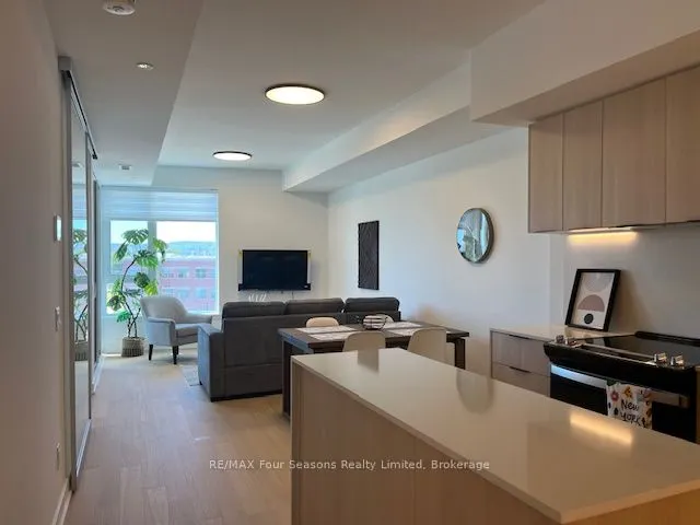 31 Huron Street, #419