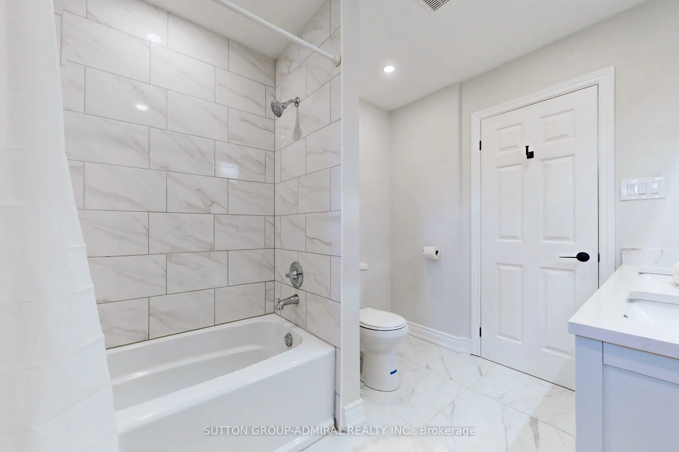 5127 Severn Pines Crescent