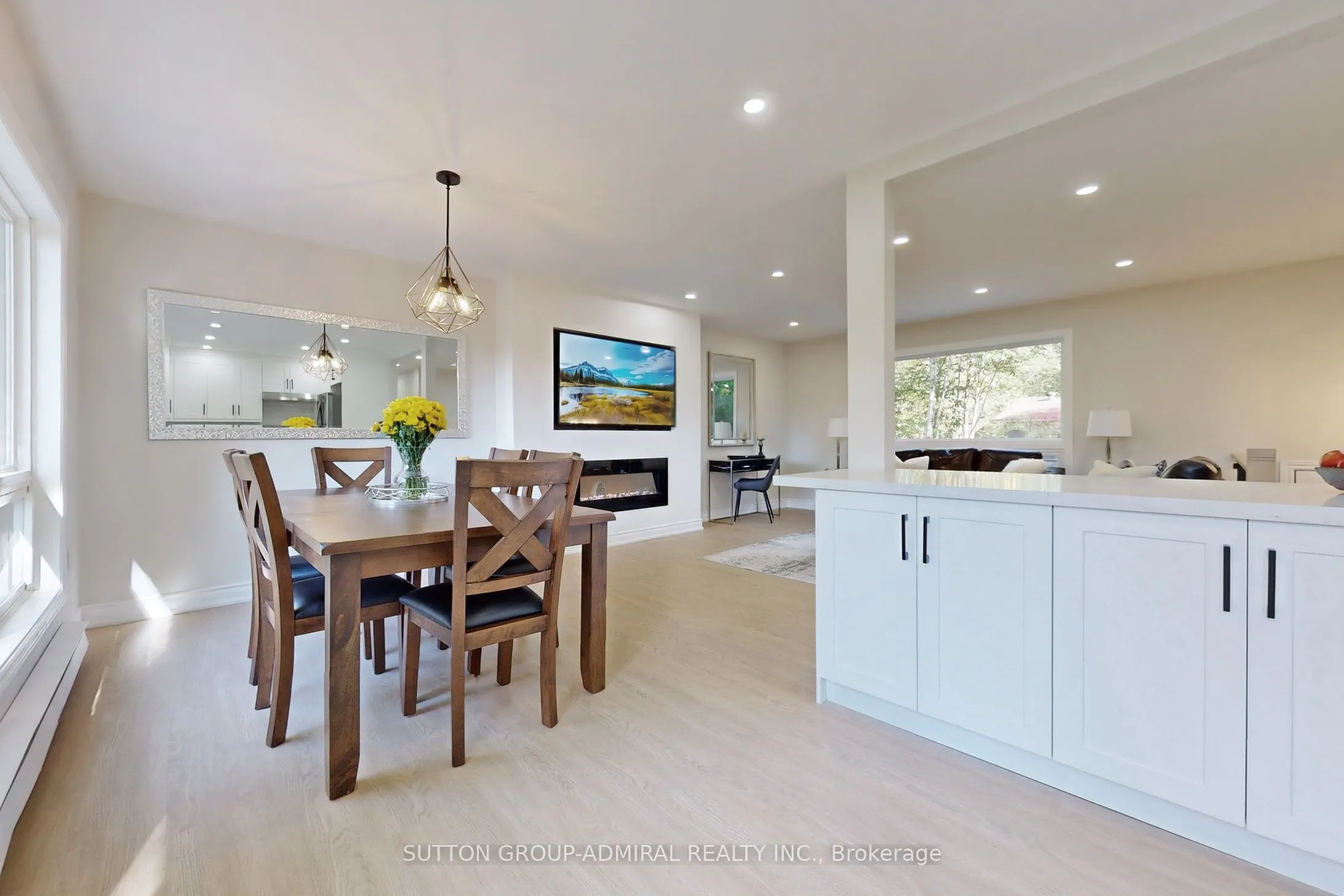 5127 Severn Pines Crescent