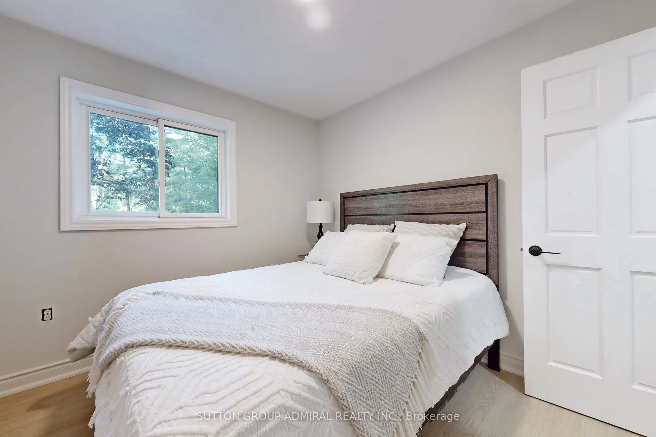 5127 Severn Pines Crescent