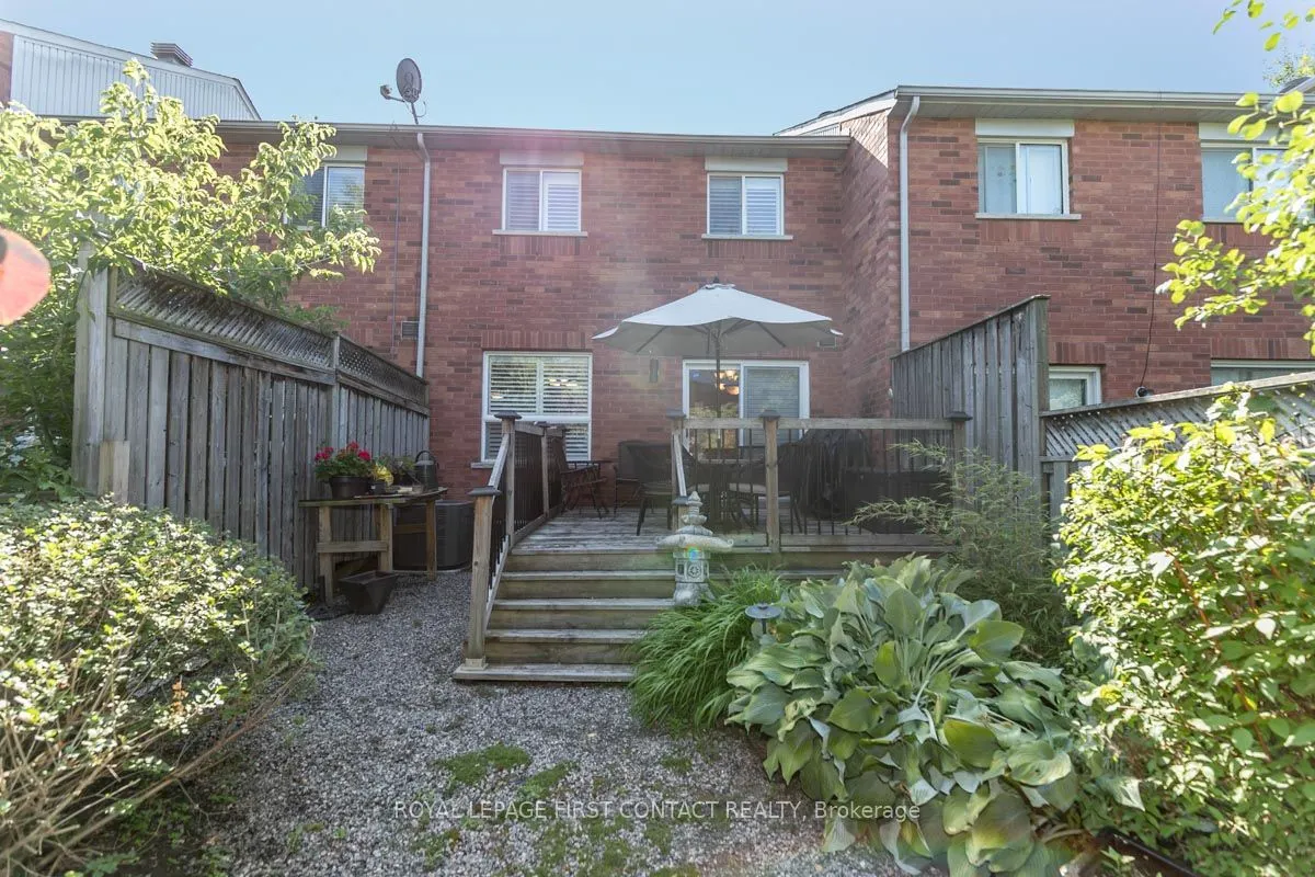 5 KELLY Place
