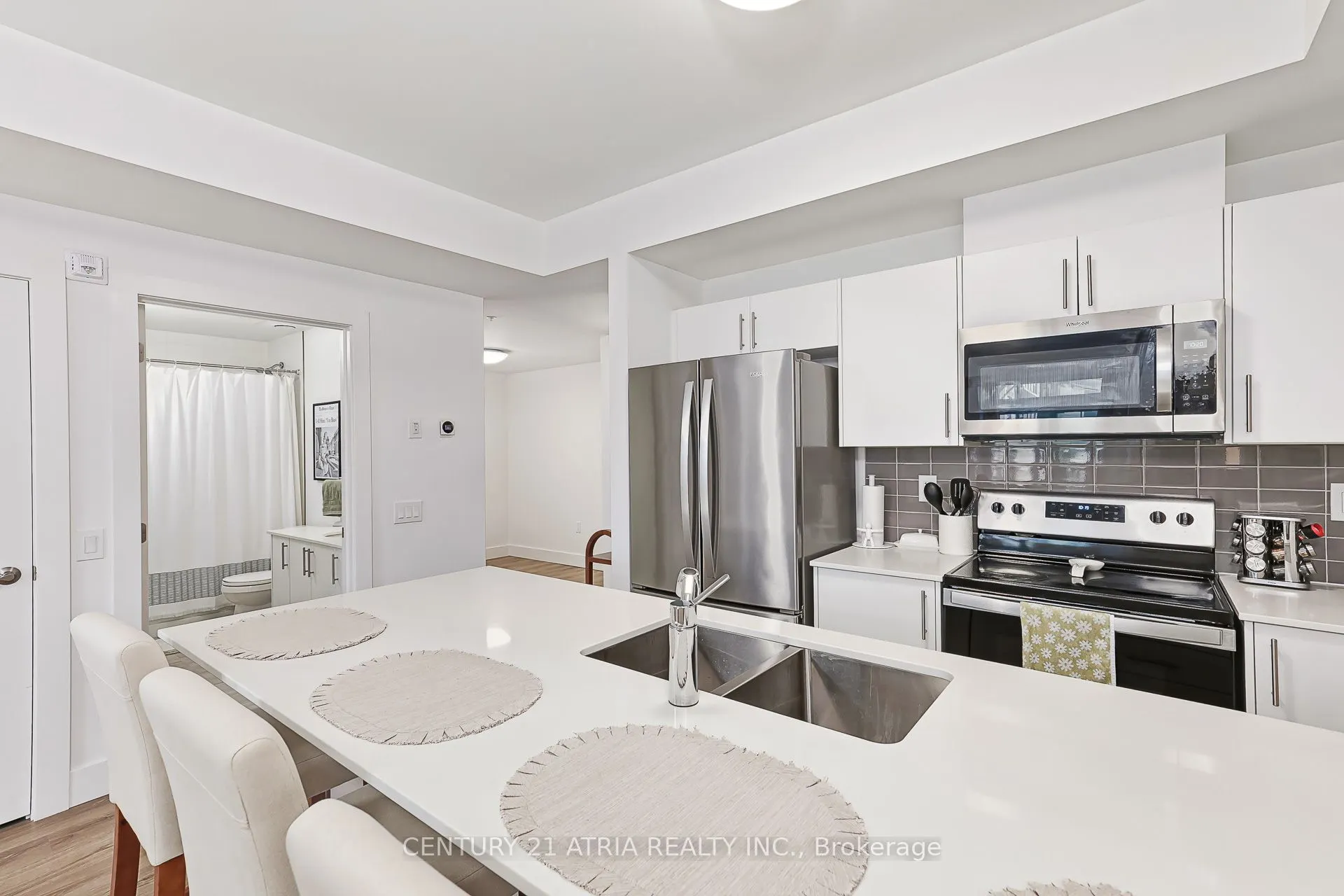 4 Kimberly Lane, #124