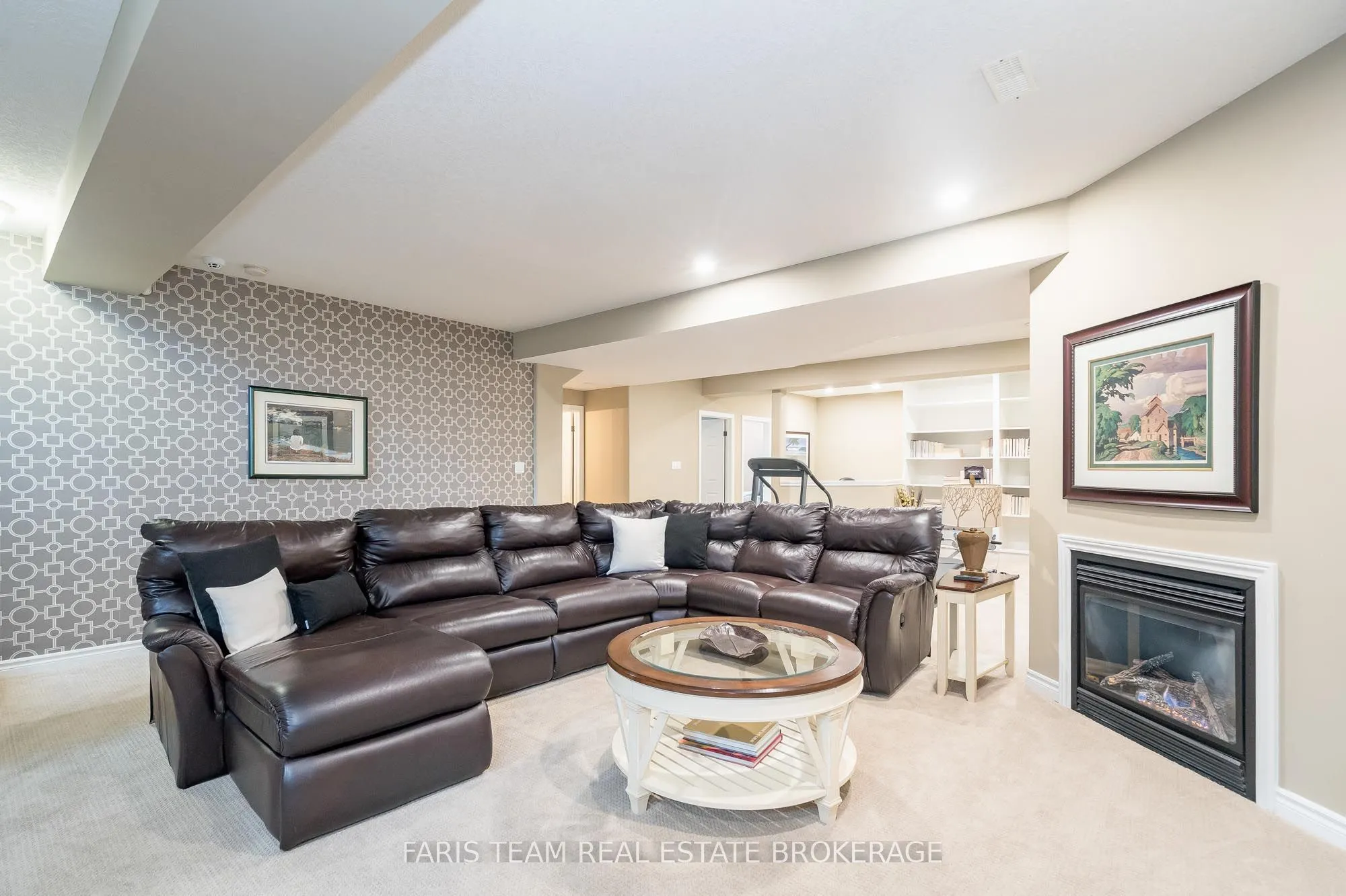 135 Sandringham Drive