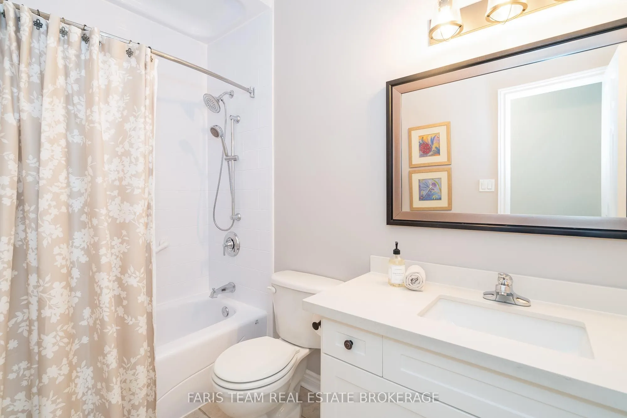 135 Sandringham Drive