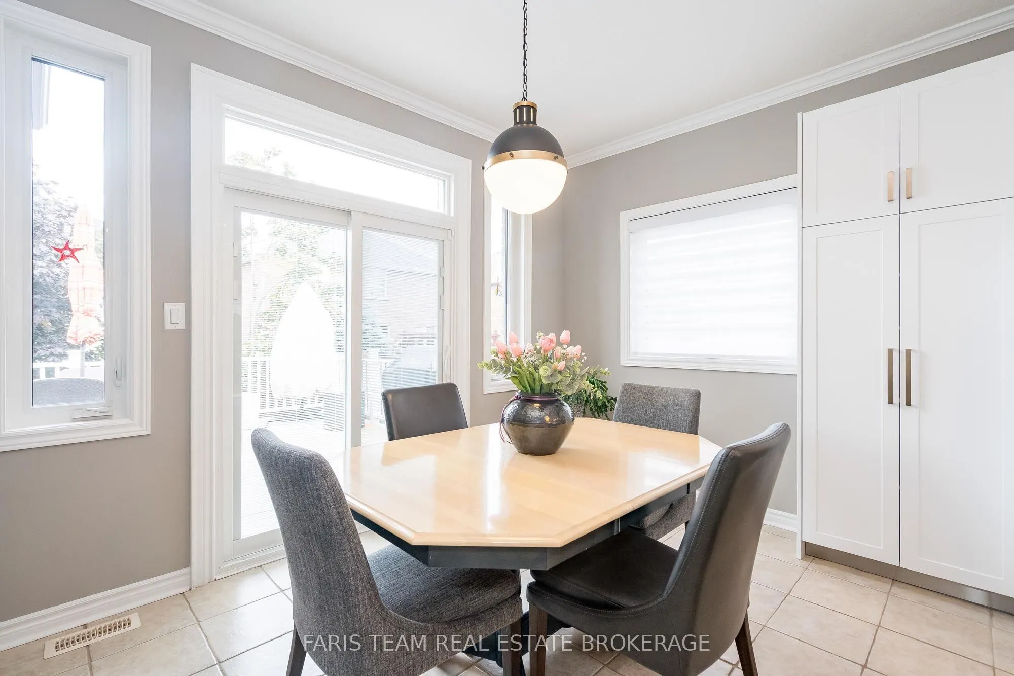 135 Sandringham Drive