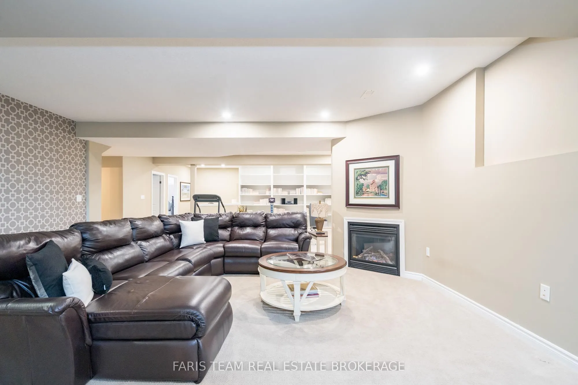 135 Sandringham Drive