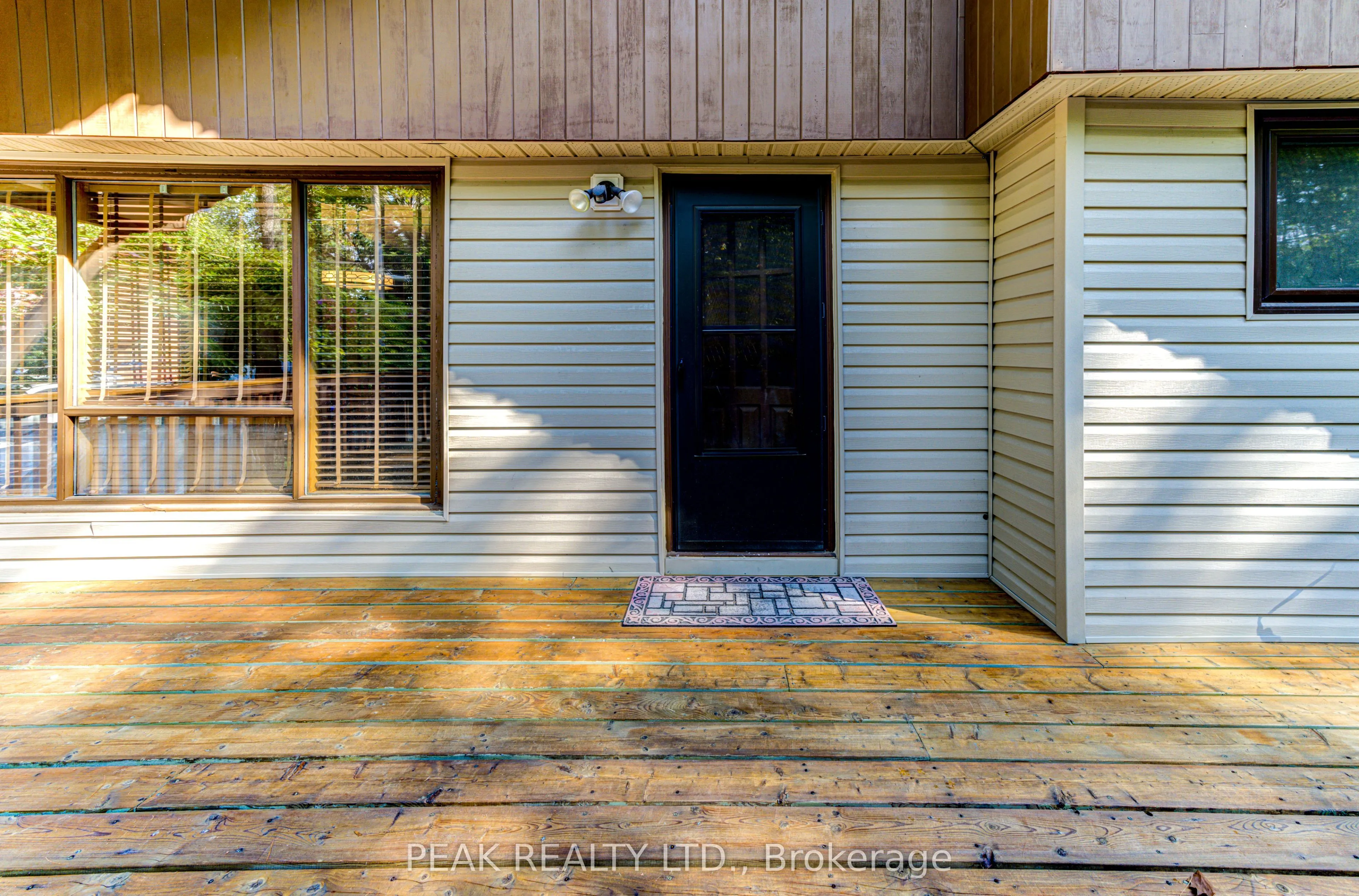 11 Glen Avenue S