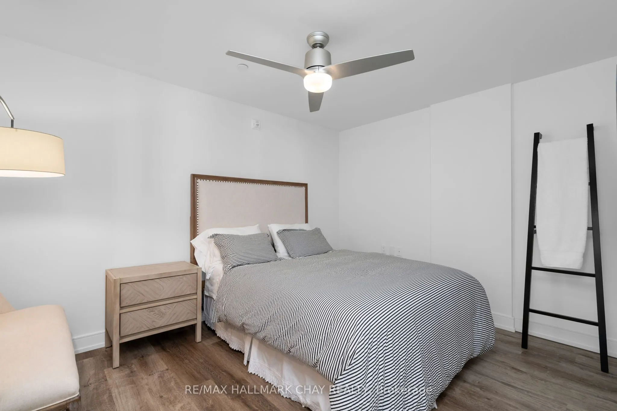 185 Dunlop Street E, #302