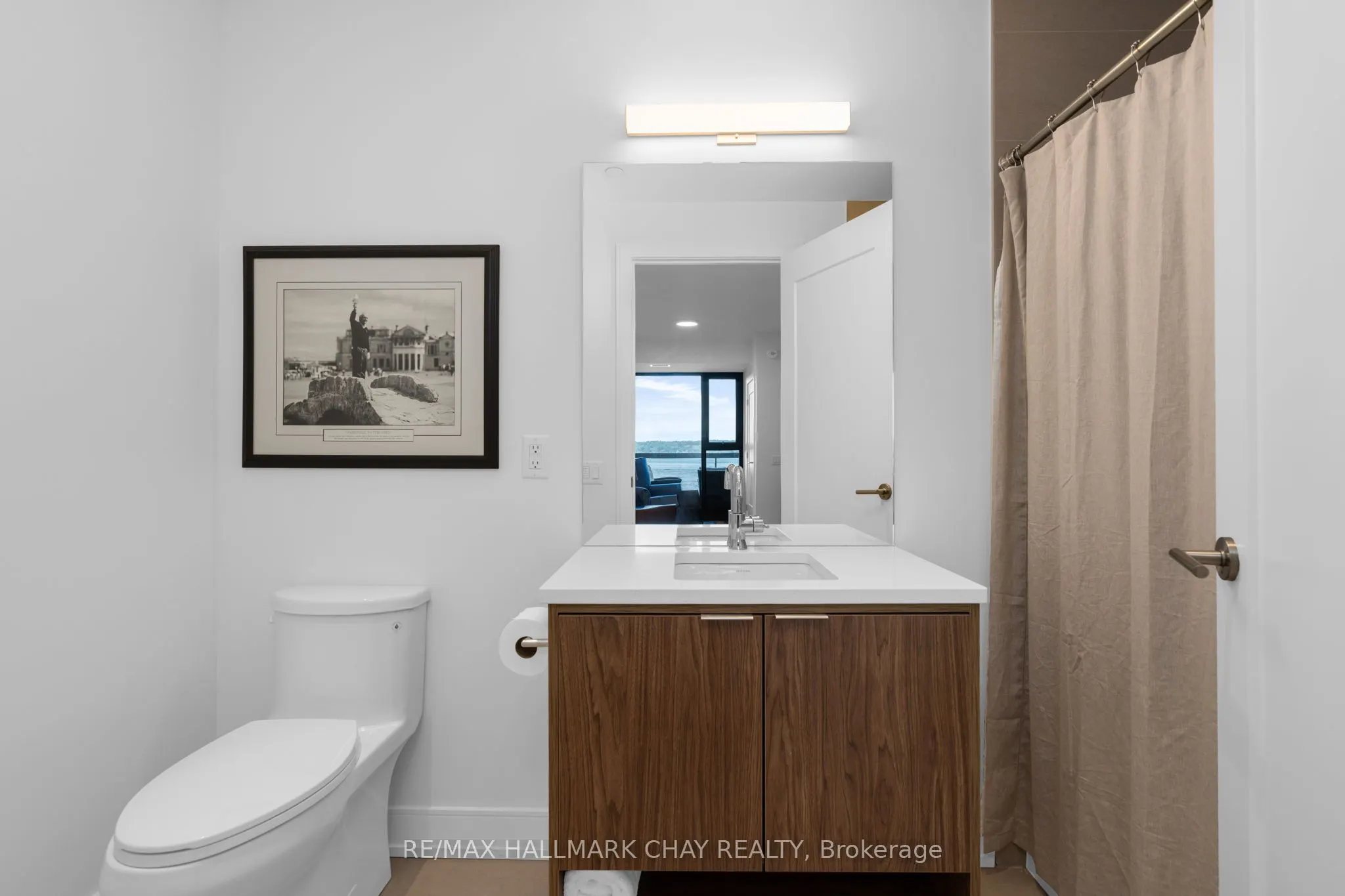 185 Dunlop Street E, #302