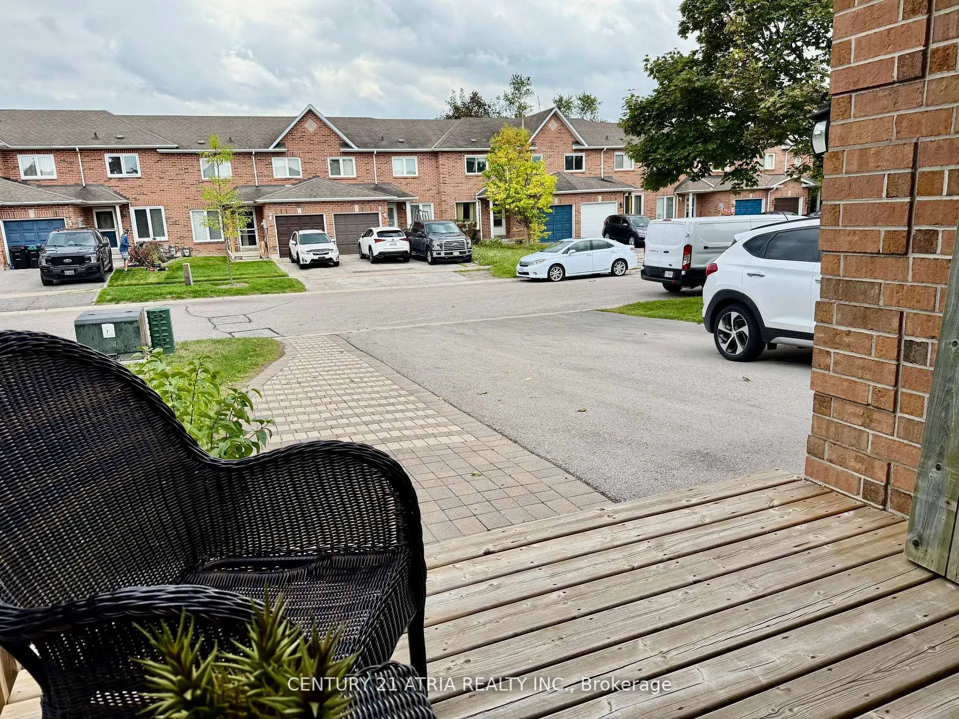 12 Lyfytt Crescent