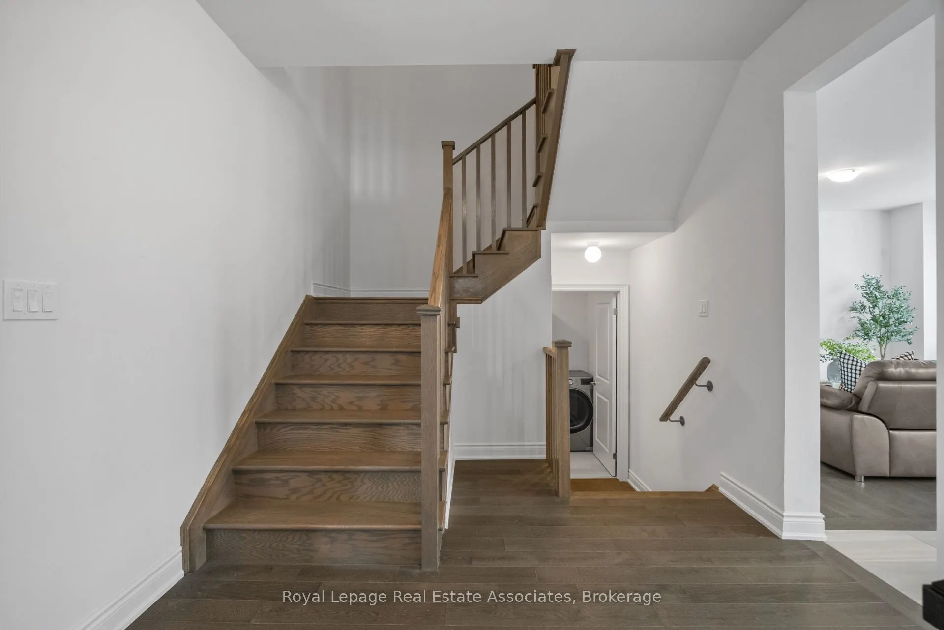 12 Emerald Street