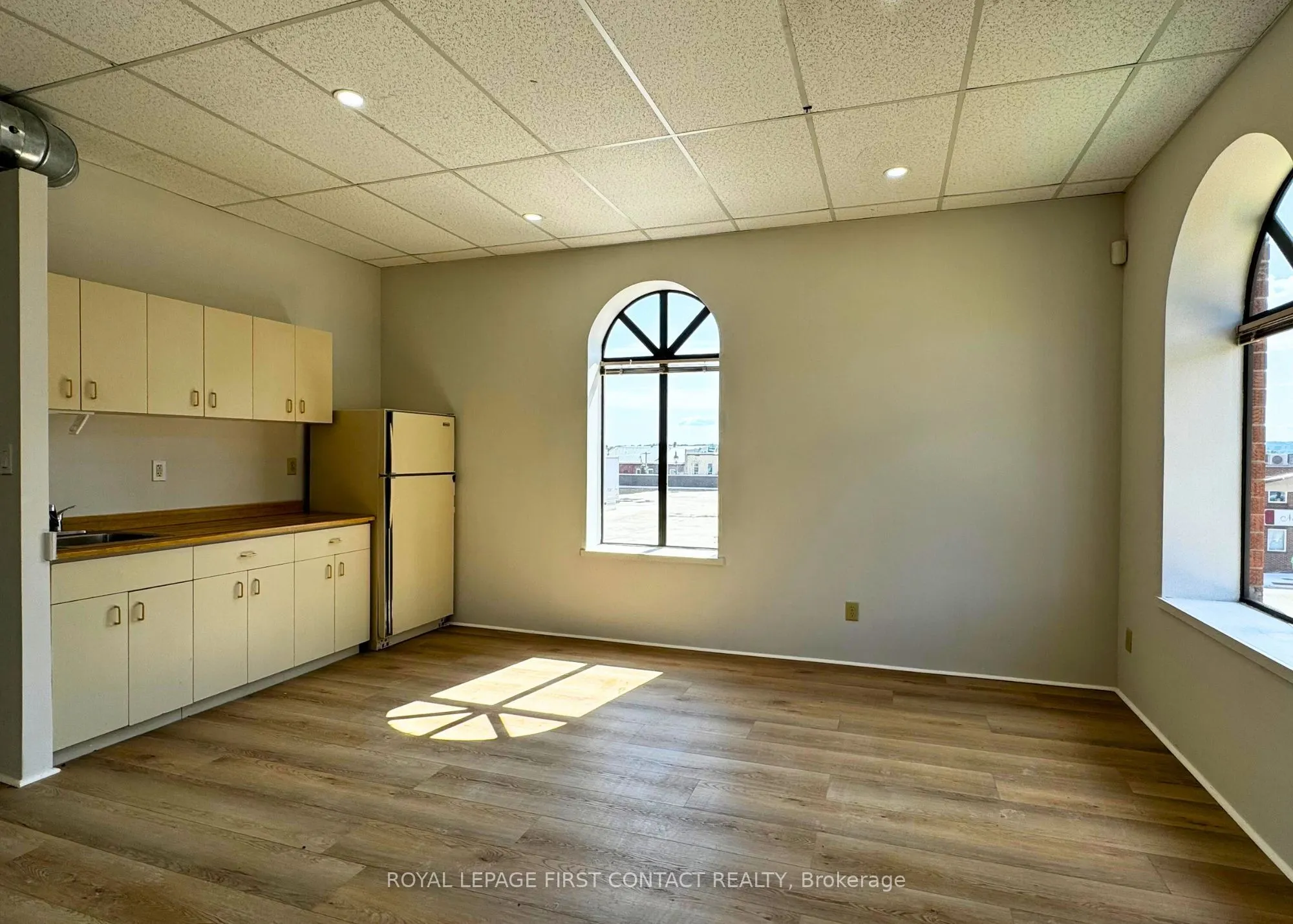 48 Collier Street, #Second Floor