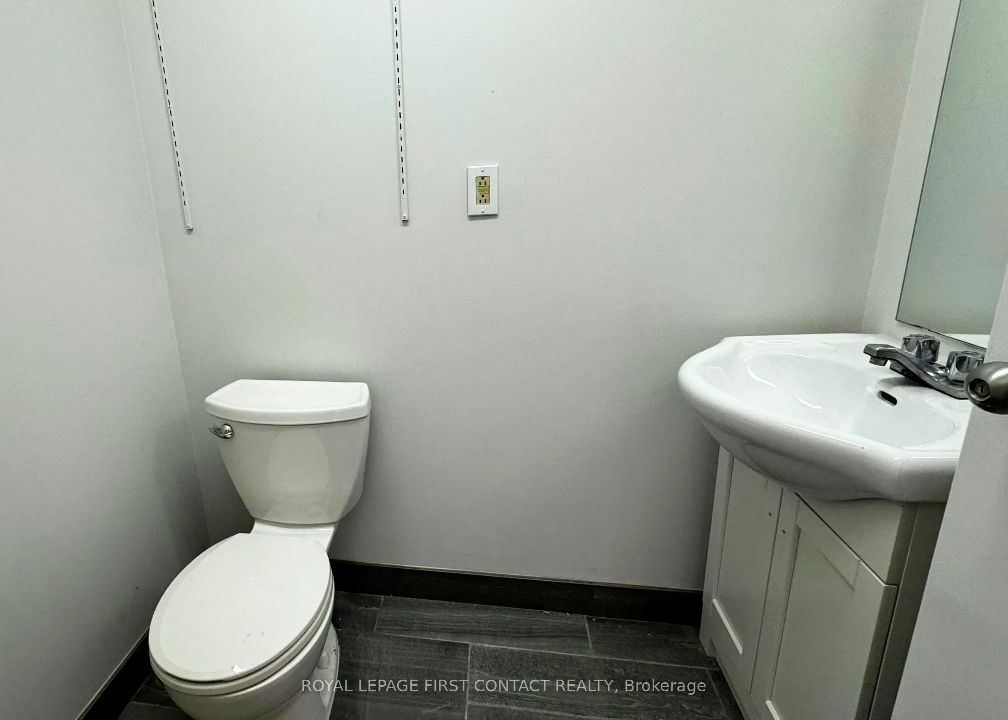 48 Collier Street, #Second Floor