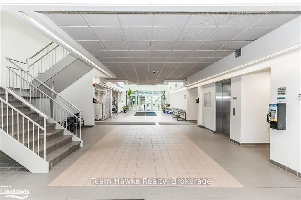 240 PENETANGUISHENE Road, #103A