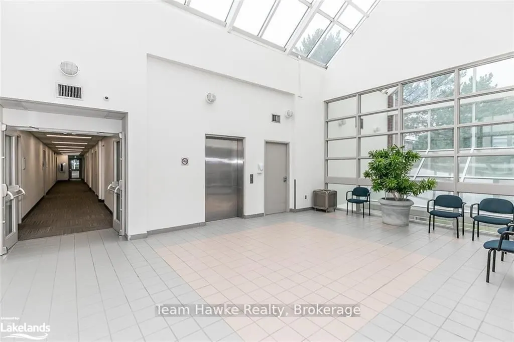 240 PENETANGUISHENE Road, #103A