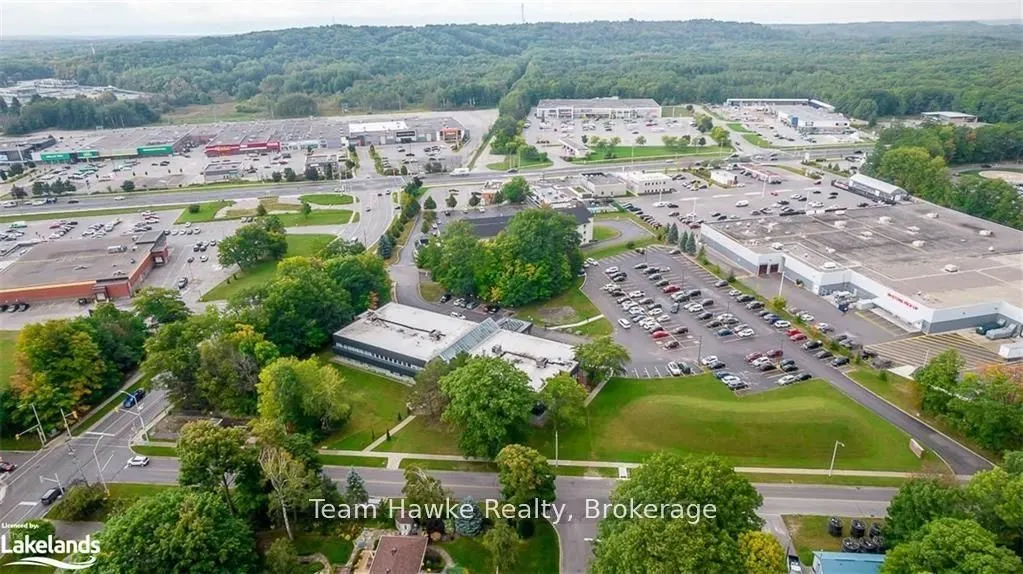 240 PENETANGUISHENE Road, #103A