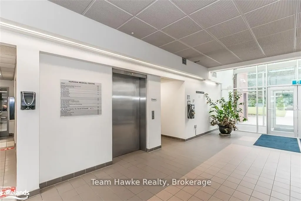 240 PENETANGUISHENE Road, #103A