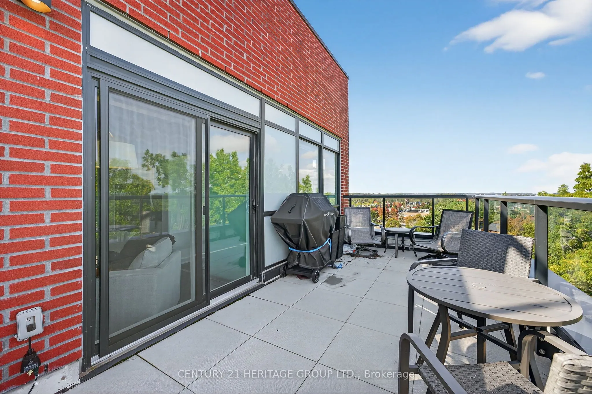 681 Yonge Street, #603