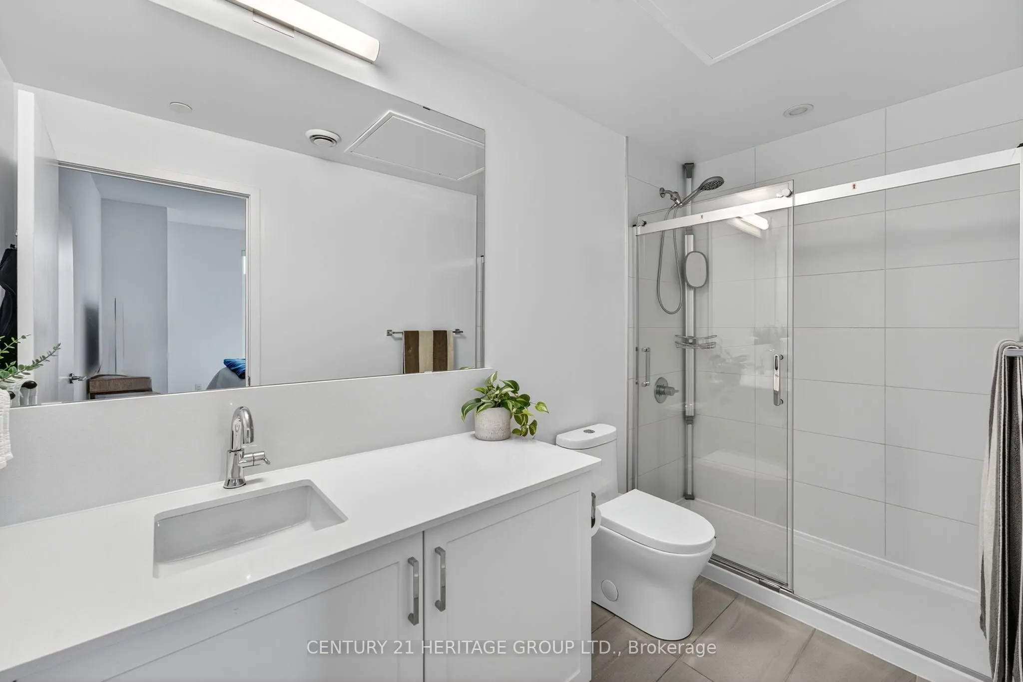 681 Yonge Street, #603