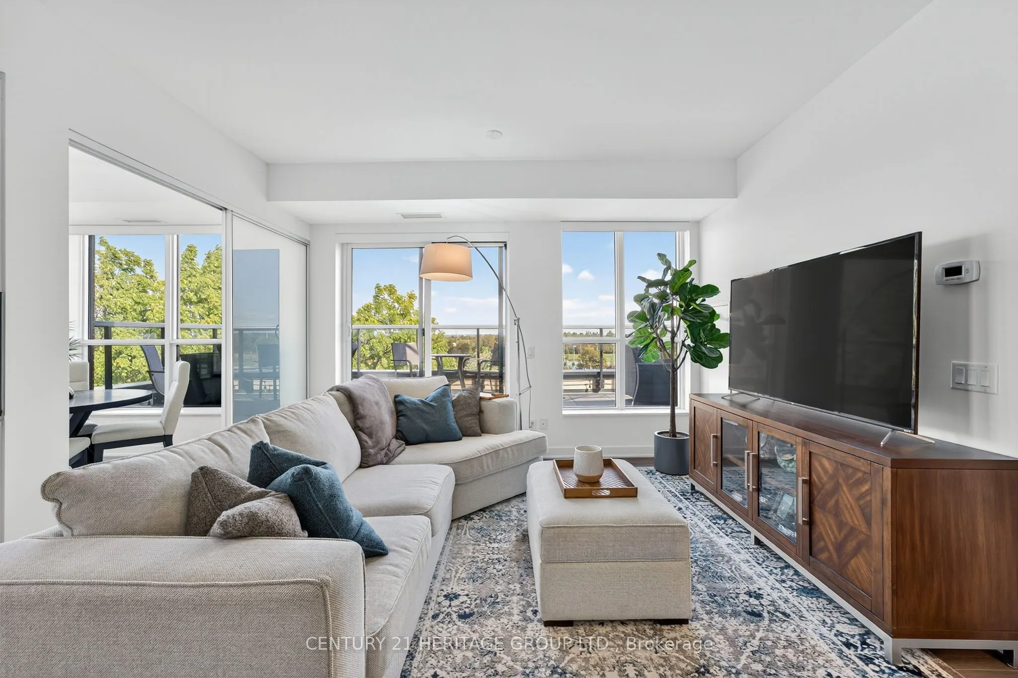 681 Yonge Street, #603