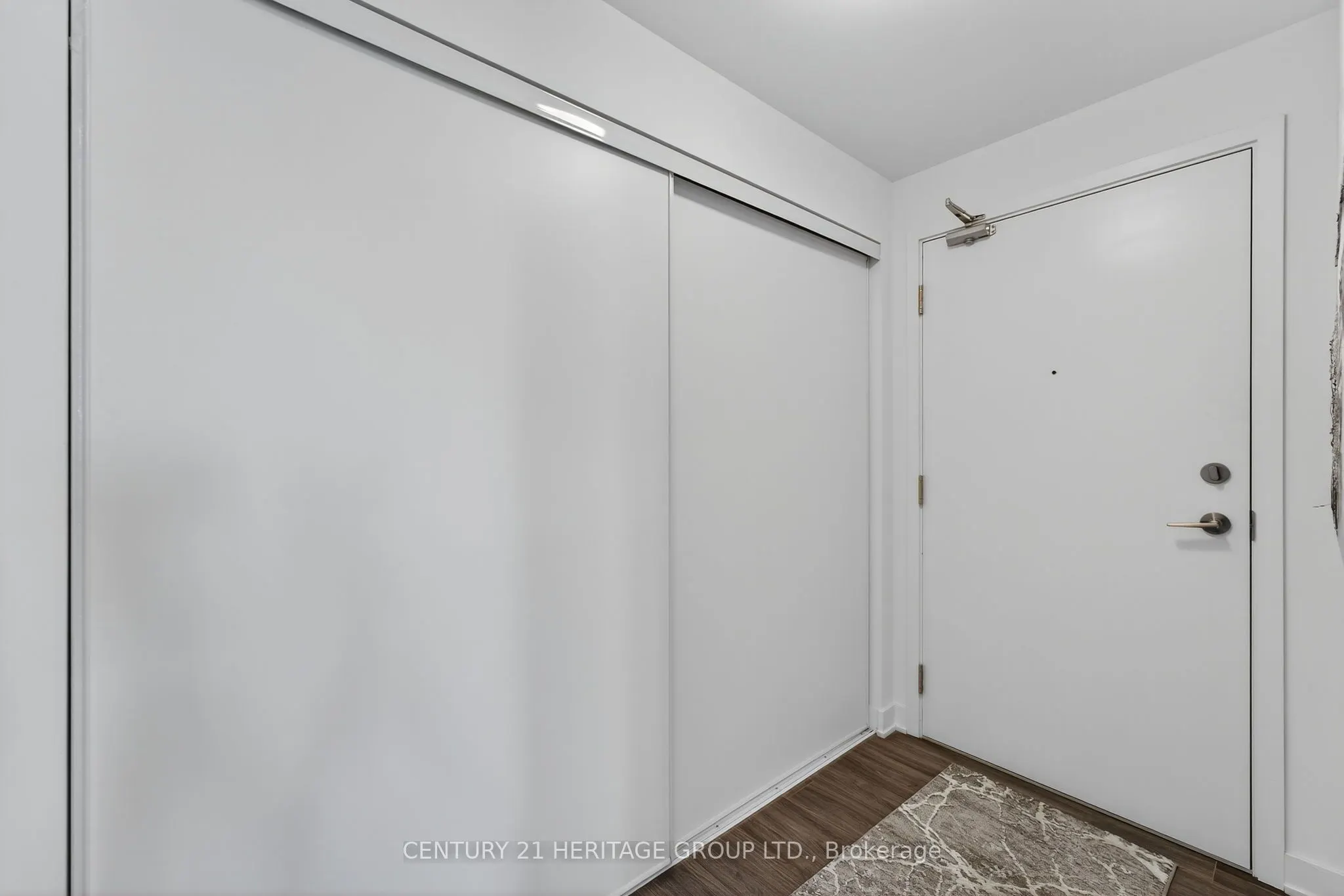 681 Yonge Street, #603