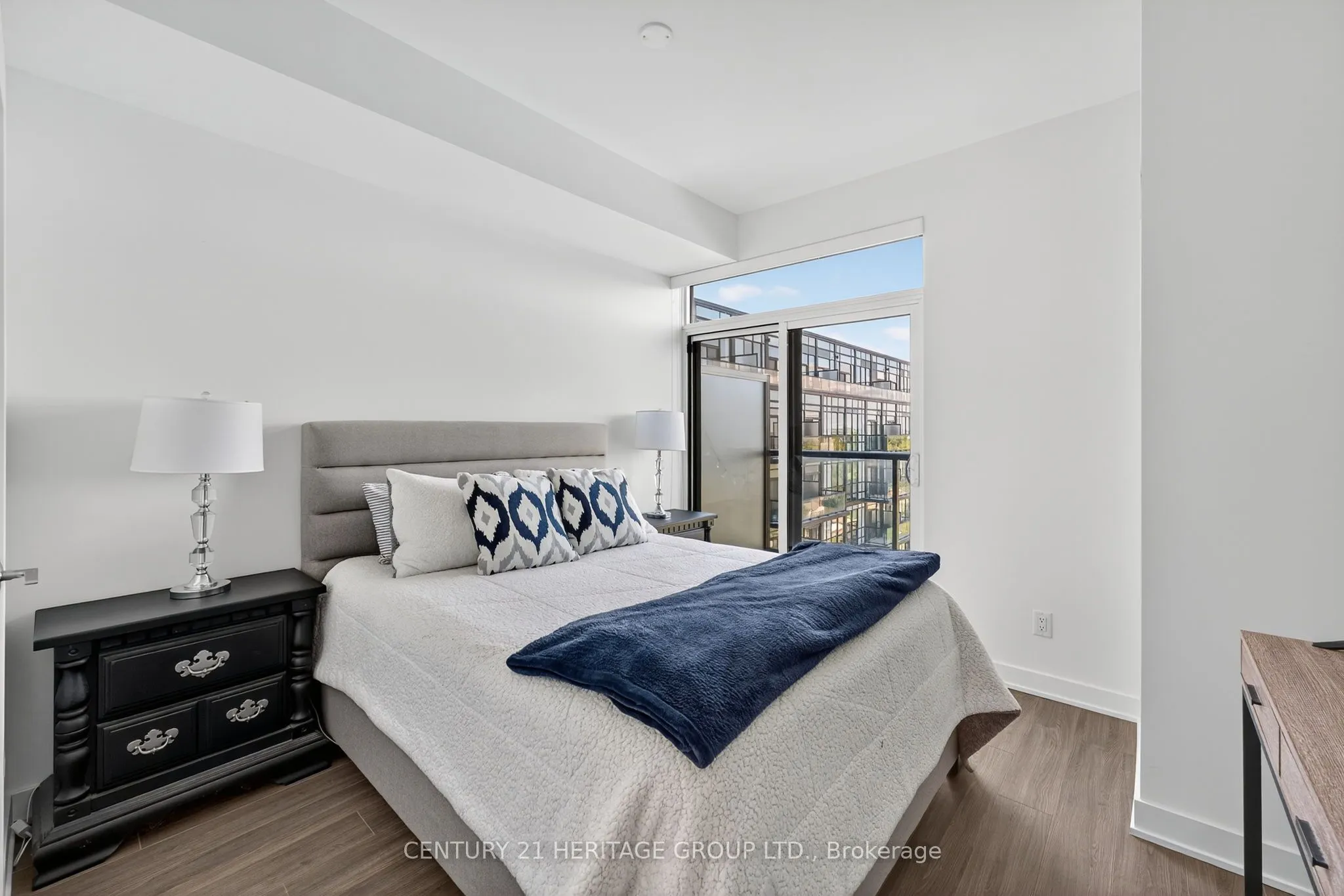 681 Yonge Street, #603