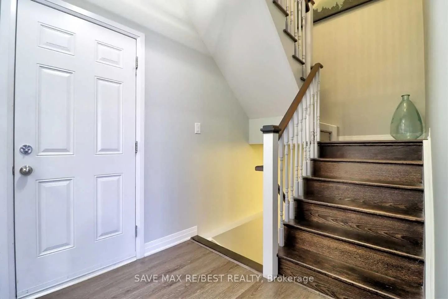 10 Bedford Estates Crescent