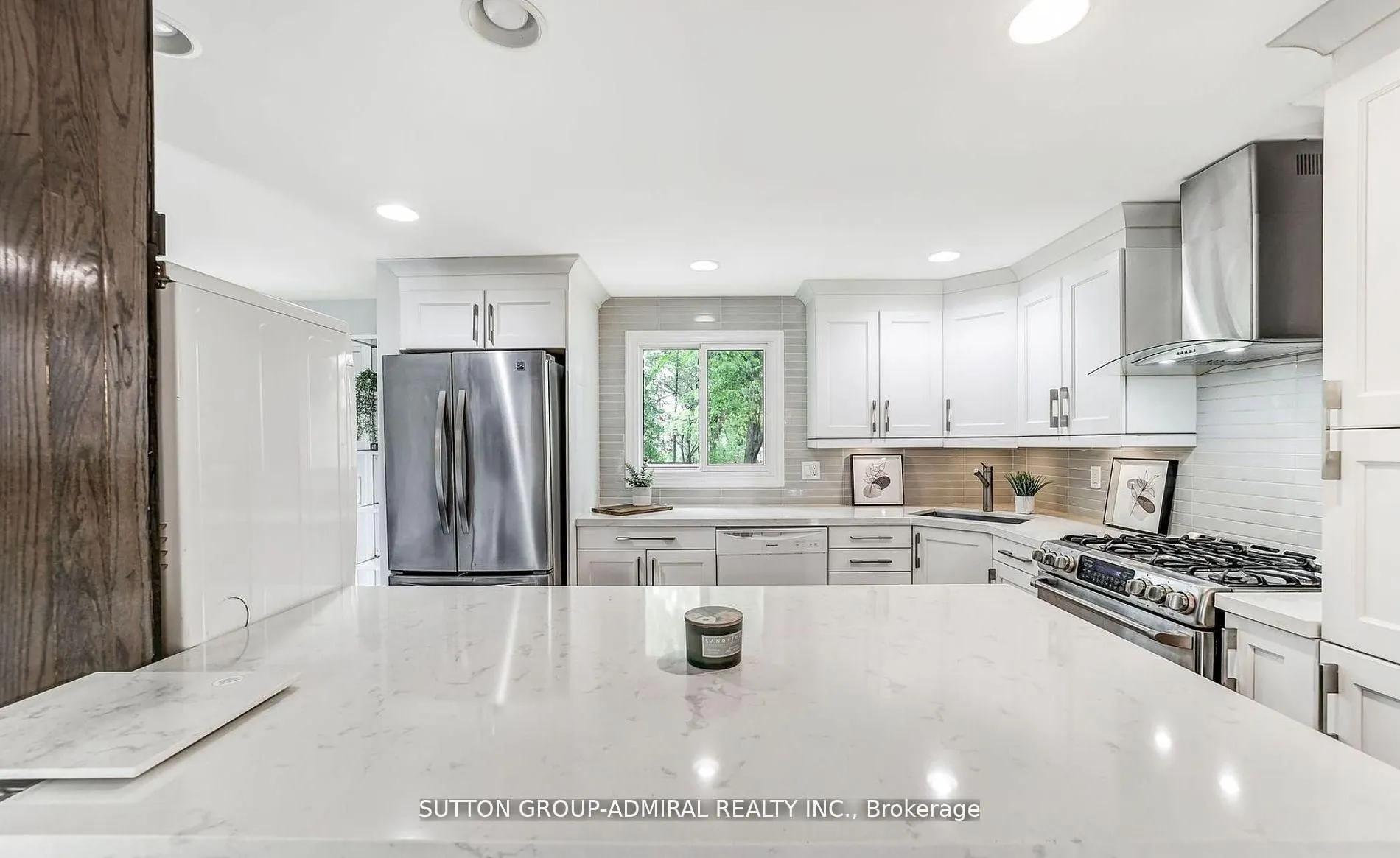 14 Chippawa (Main) Court