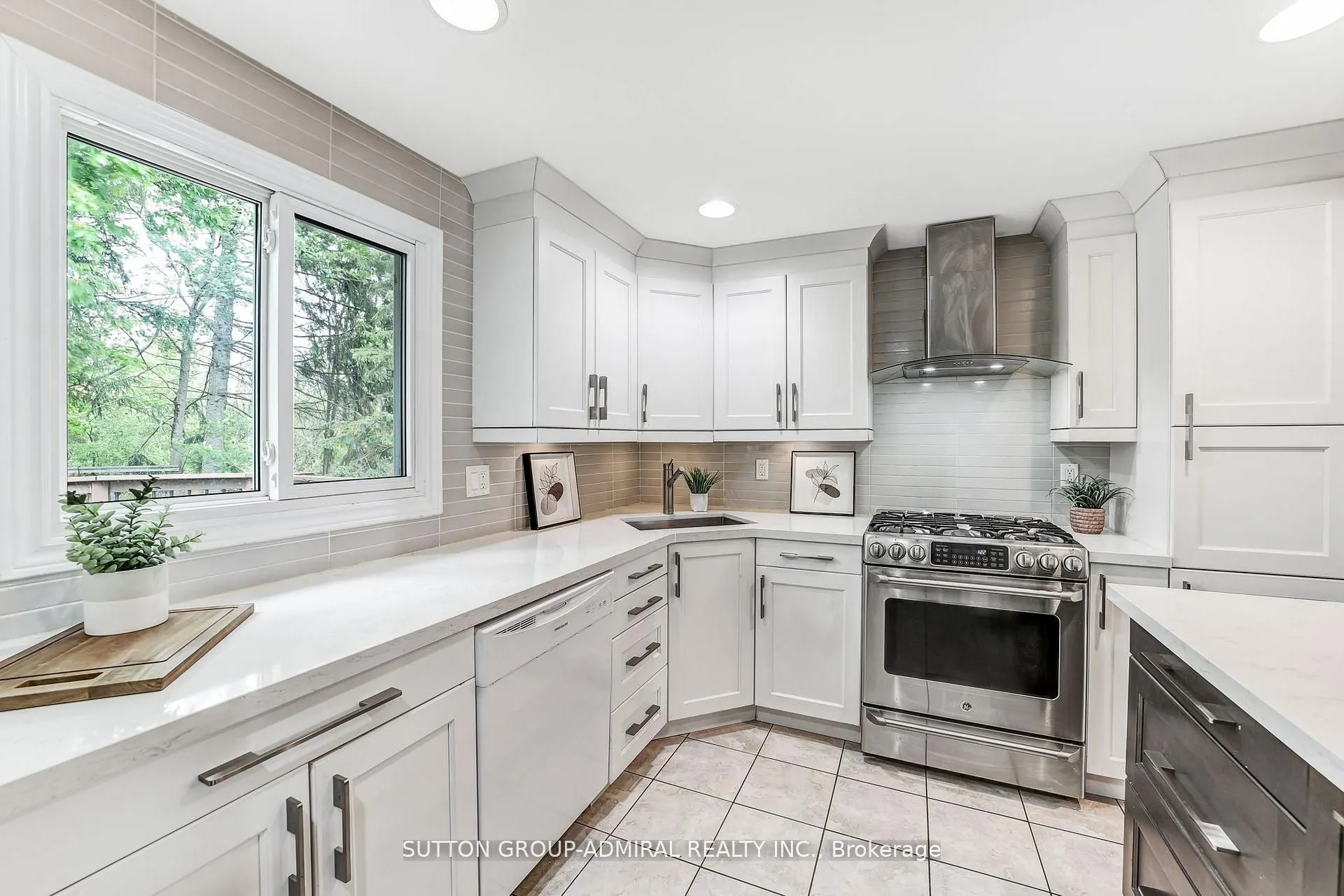 14 Chippawa Court