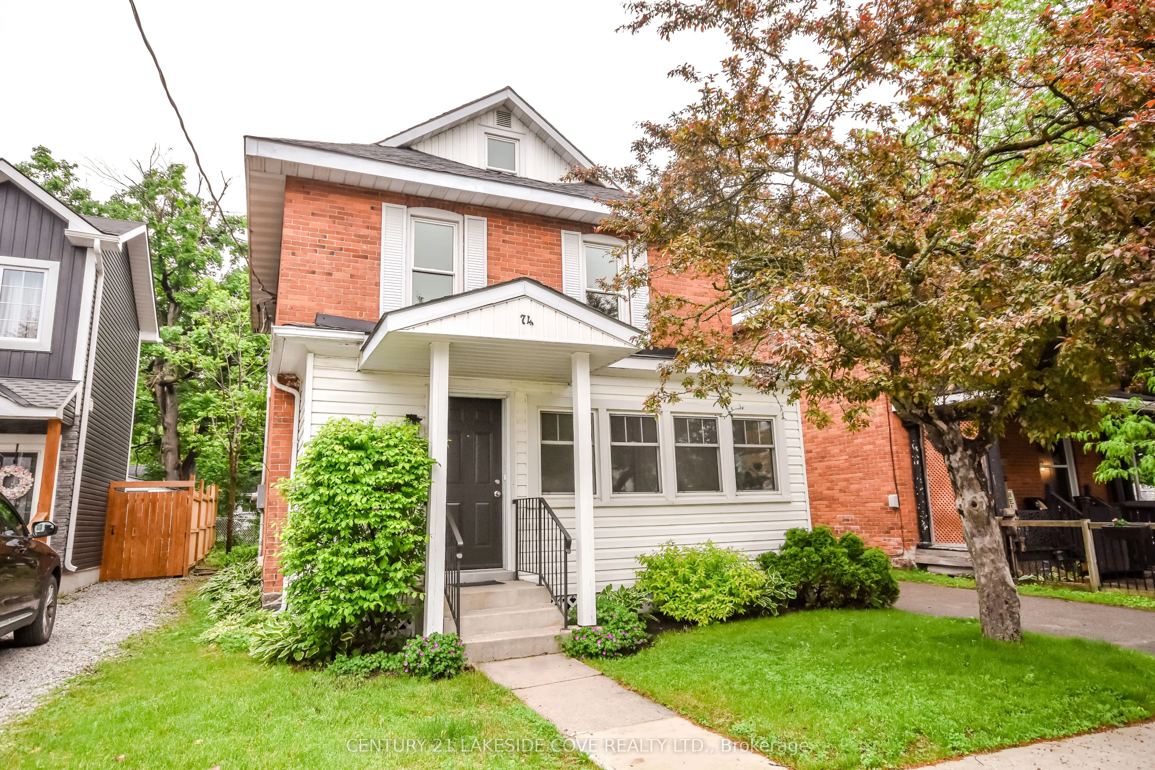 74 Penetang Street