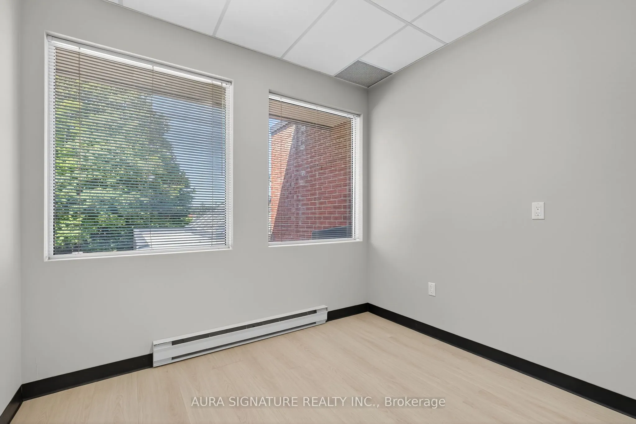 240 Penetanguishene Road, #206