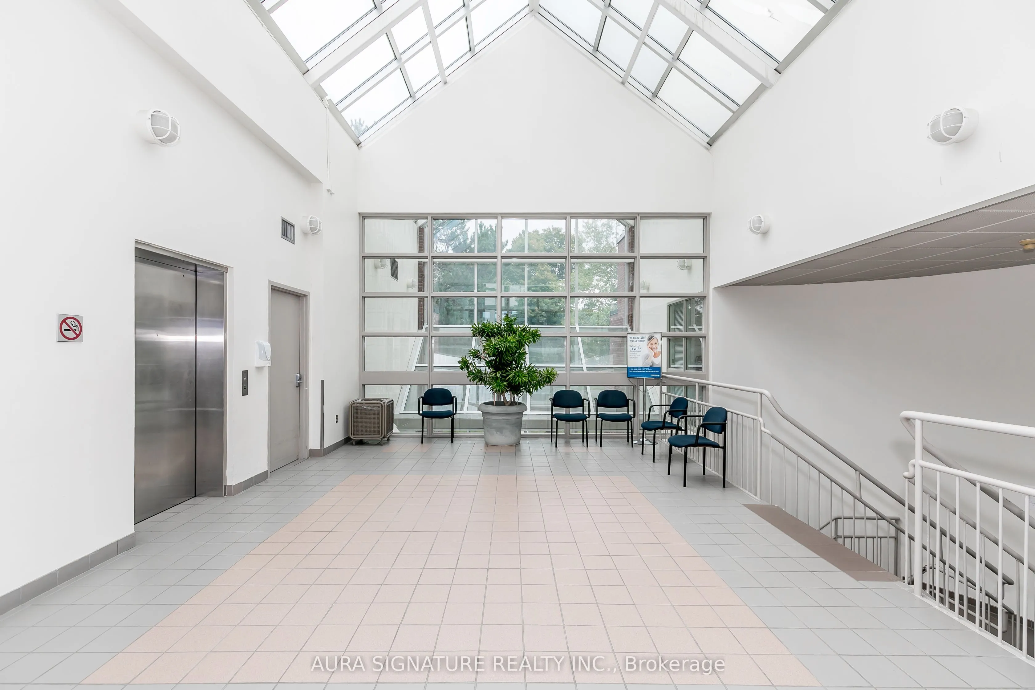 240 Penetanguishene Road, #203B