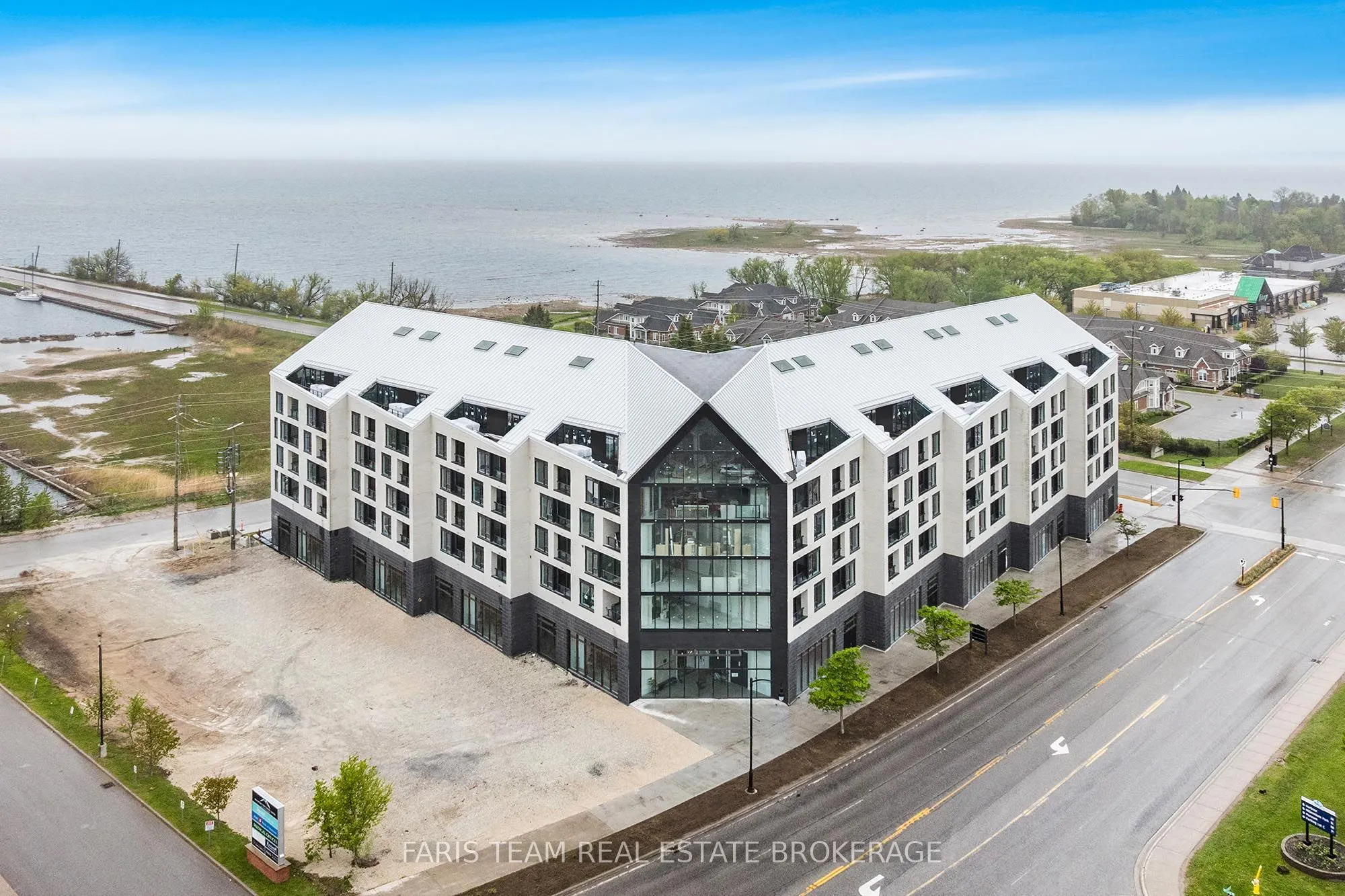 31 Huron Street #609