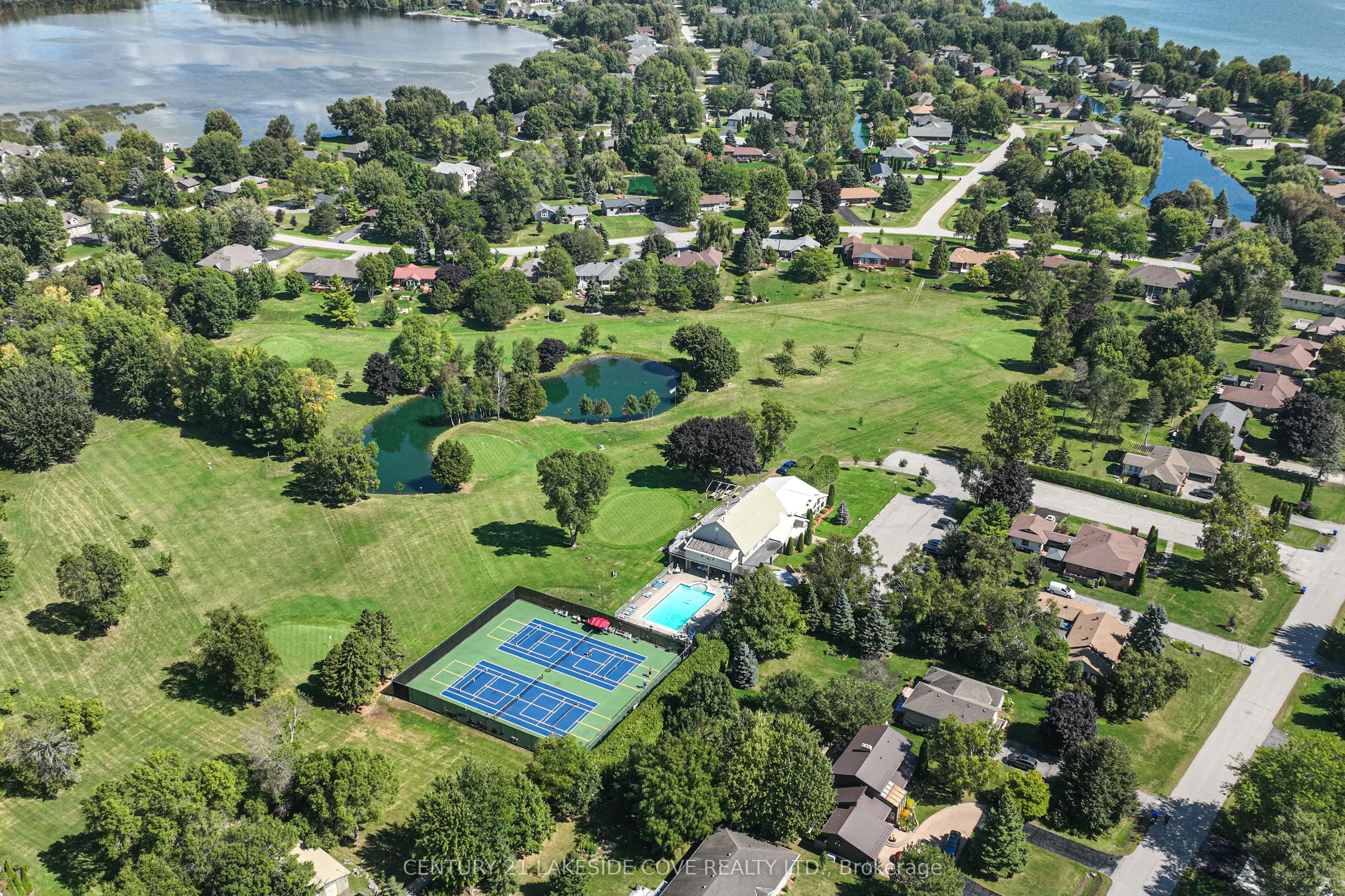 121 Bayshore Drive