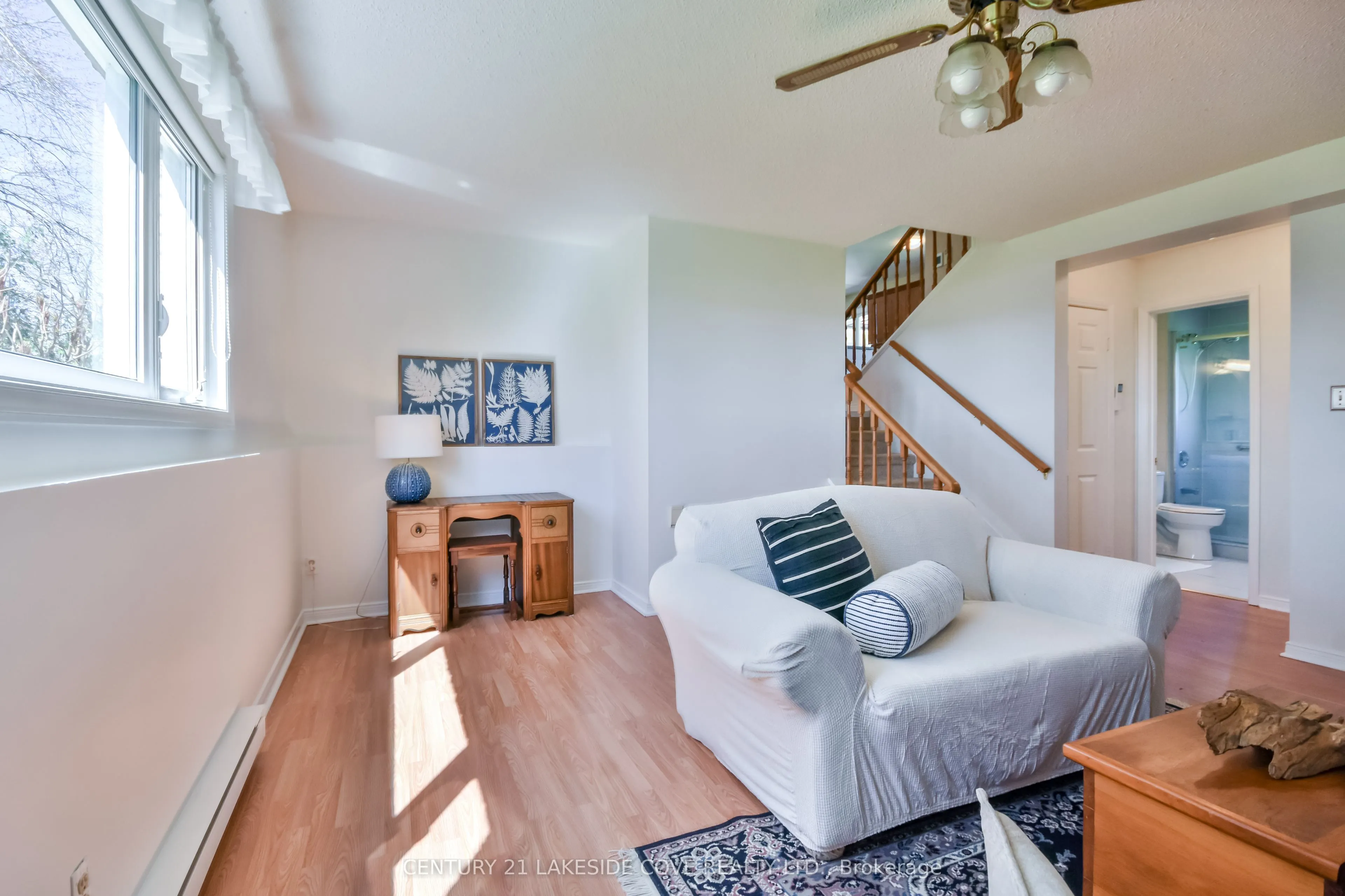 121 Bayshore Drive