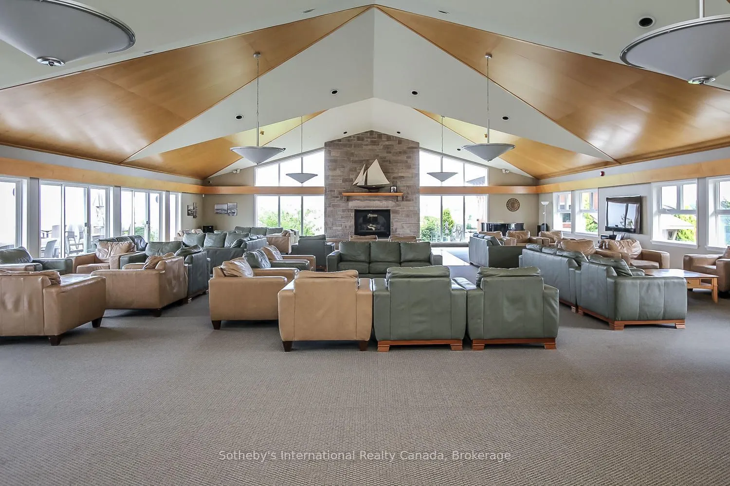 692 JOHNSTON PARK Avenue, #17