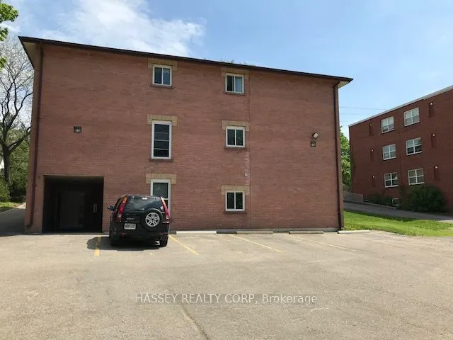 104 CODRINGTON Street, #102