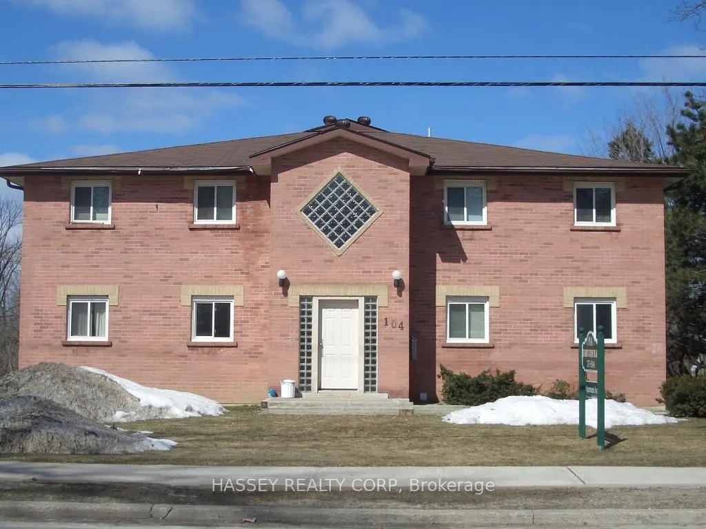 104 CODRINGTON Street, #102