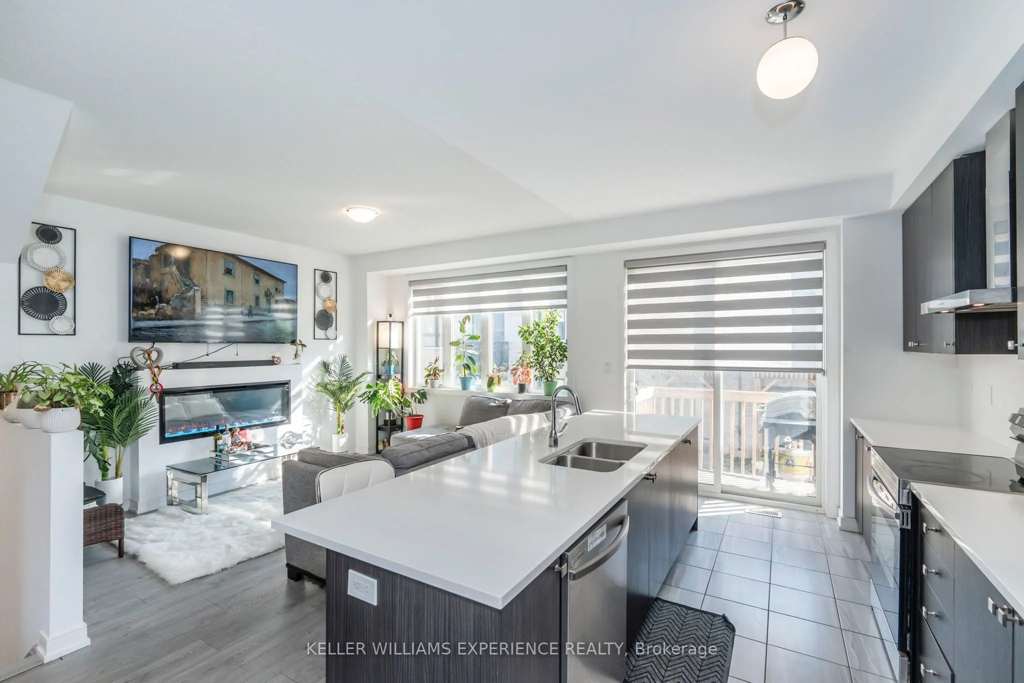 115 Blue Forest Crescent