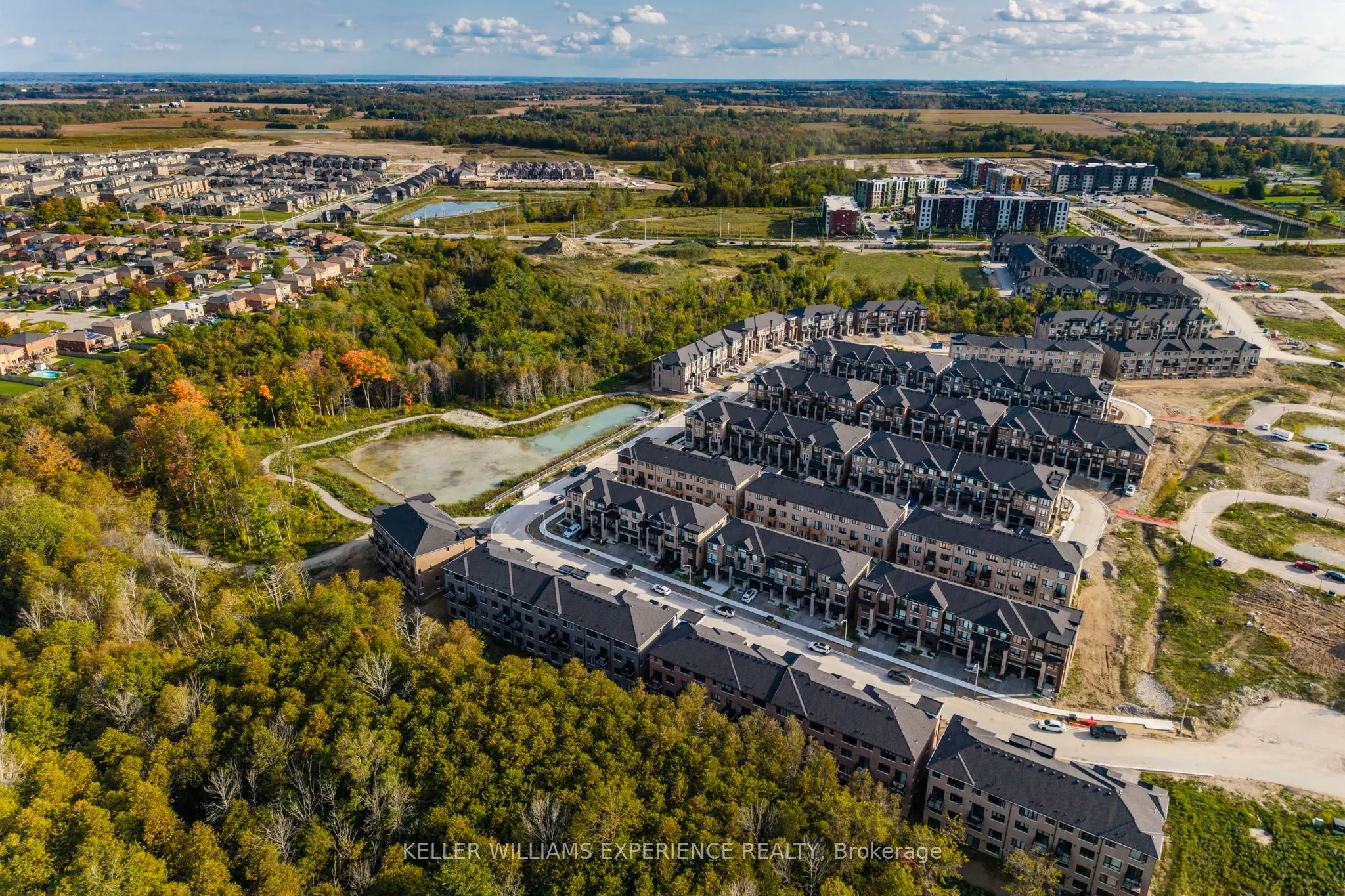 115 Blue Forest Crescent