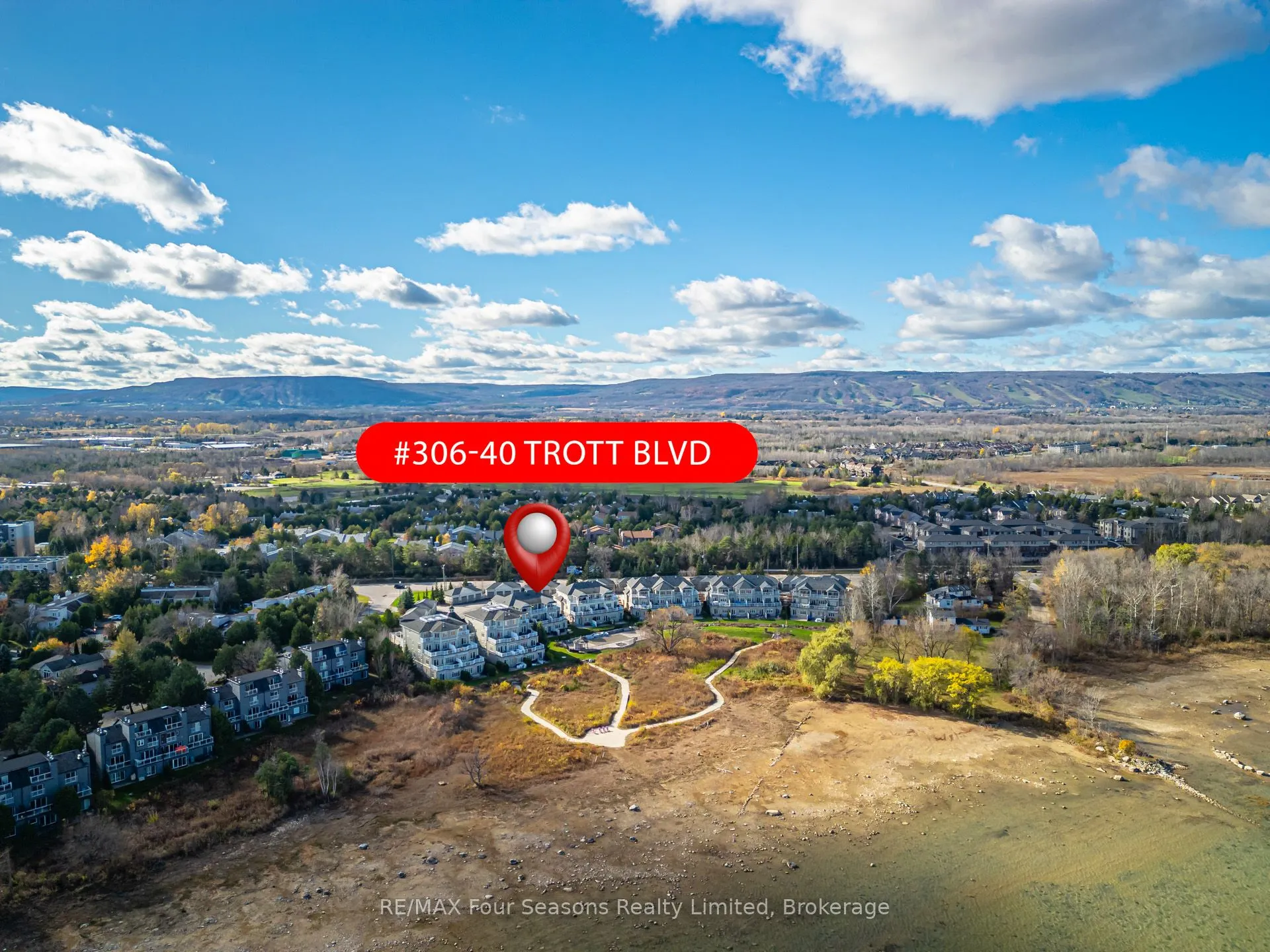 40 Trott Boulevard, #306