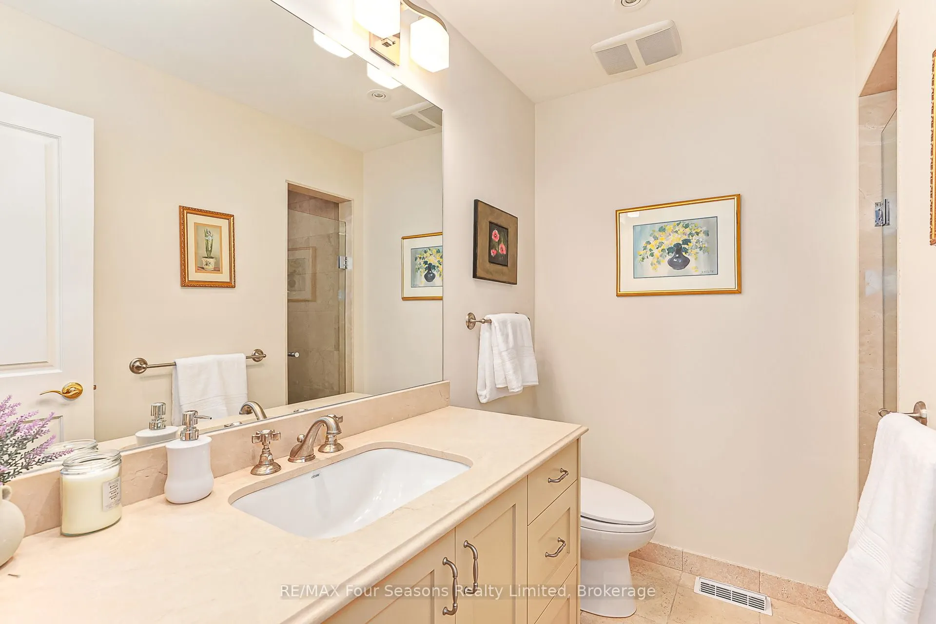 40 Trott Boulevard, #306