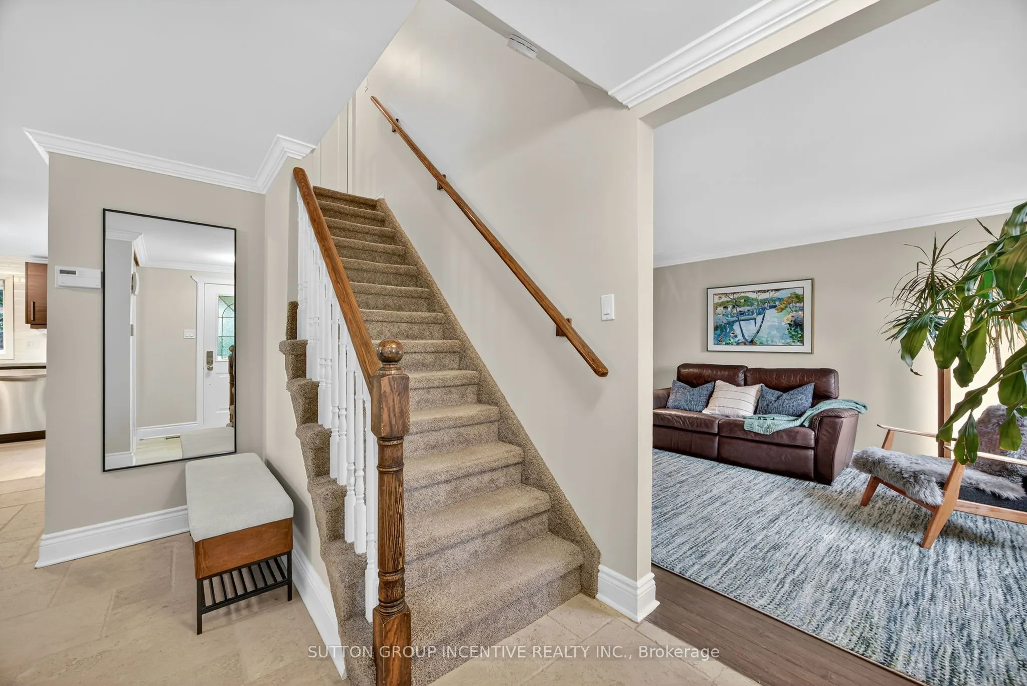 87 Irwin Drive